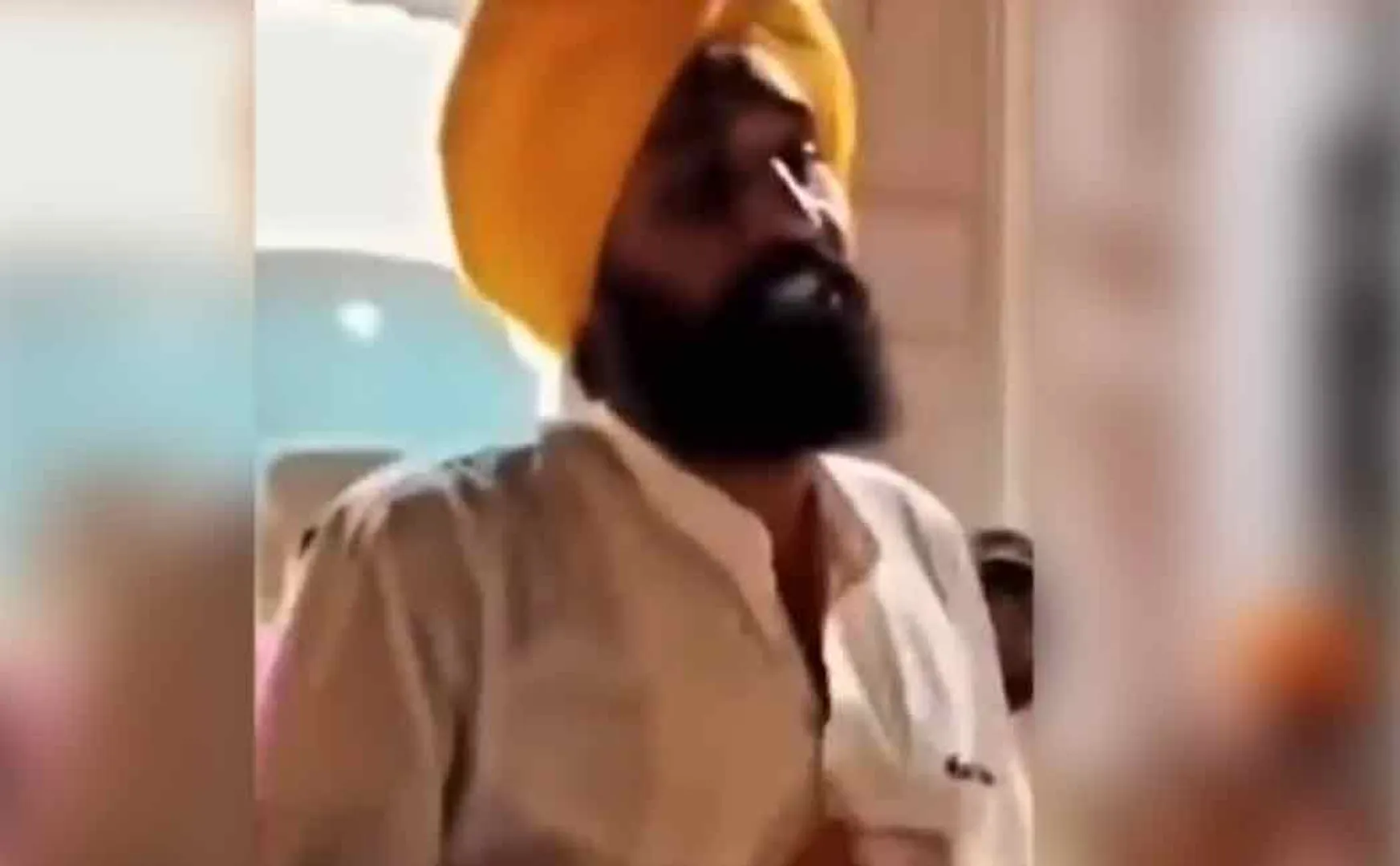 indian flag draw face issue punjab amritsar golden temple viral video