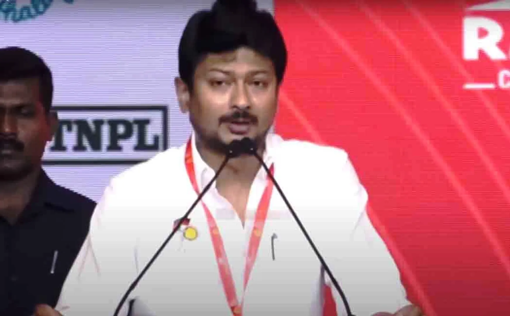 minister udhayanidhi stalin fun speech about 2000 crore