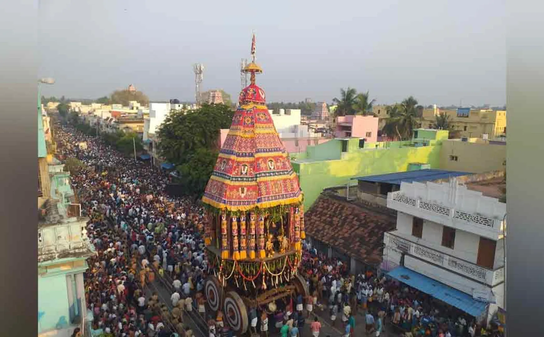 srirangam ranganathar temple chithirai car festival celebration