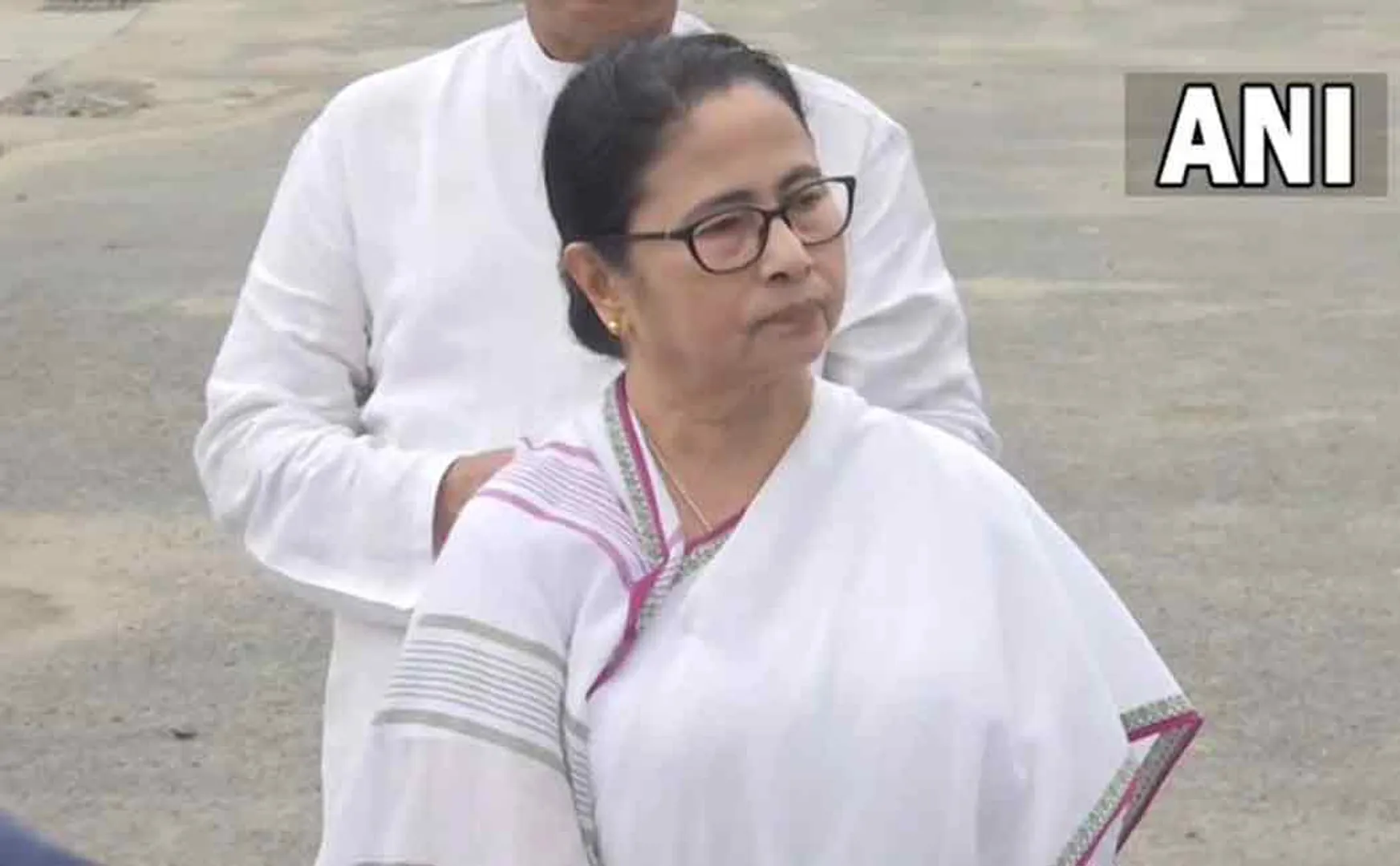 mamatha banerjee talks about national party recognised versus amit shah retard issue