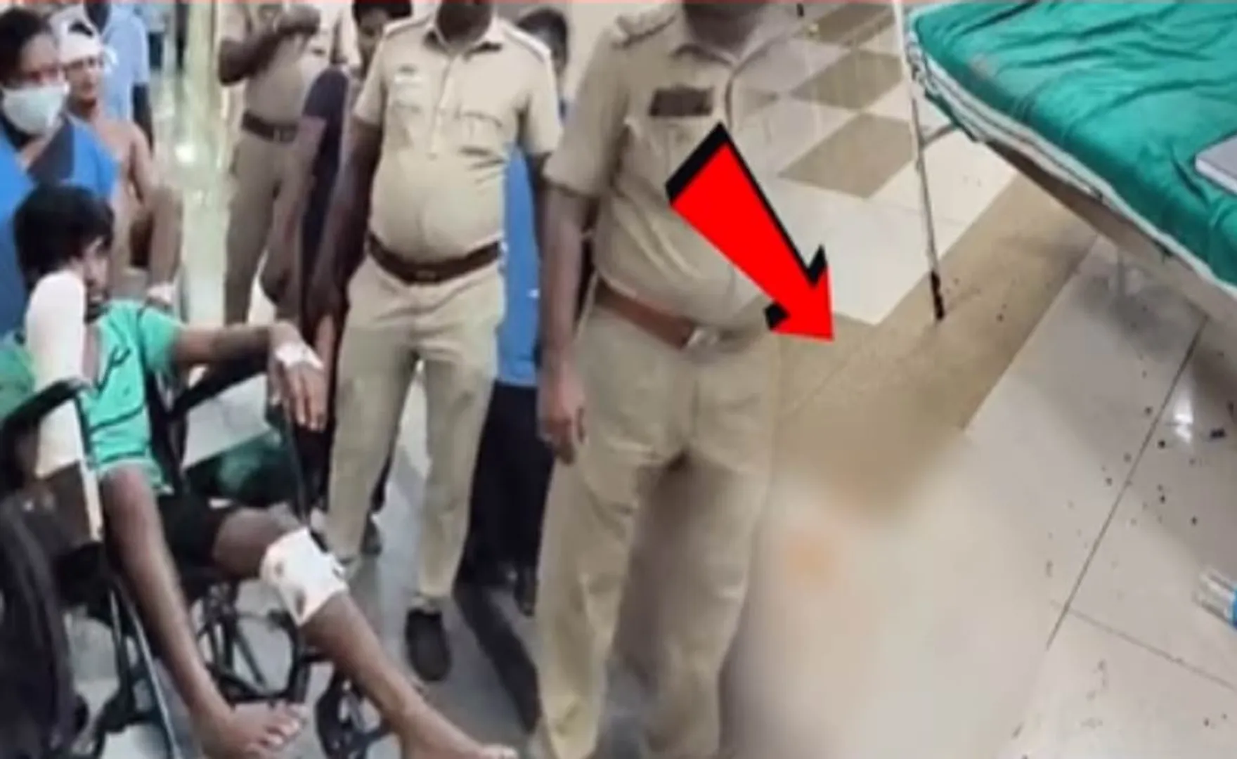 mysterious gang committed an incident at the virudhunagar govt hospital with a belt knife