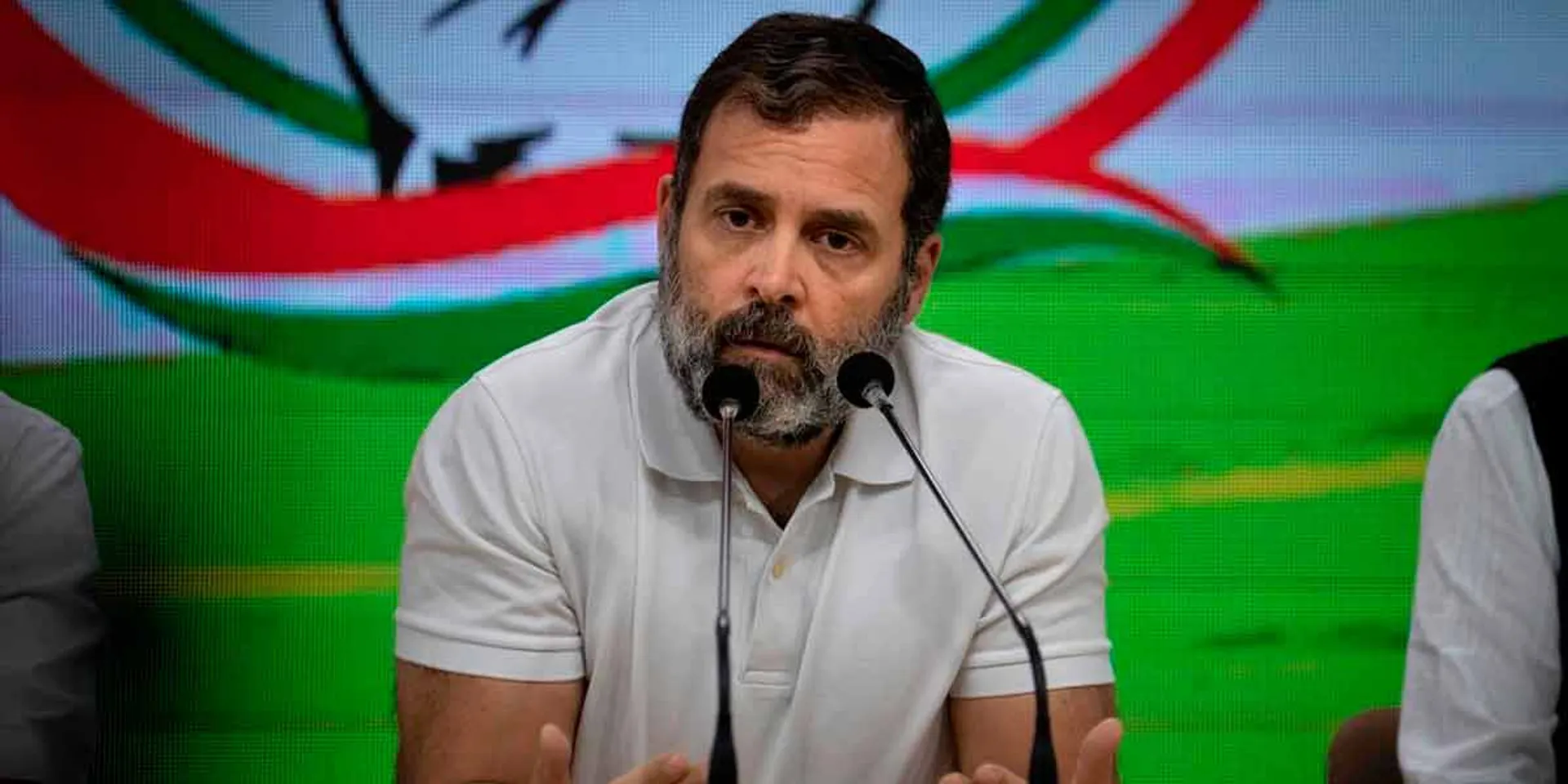  'Ready to pay any price for truth' - Rahul Gandhi handed over the key