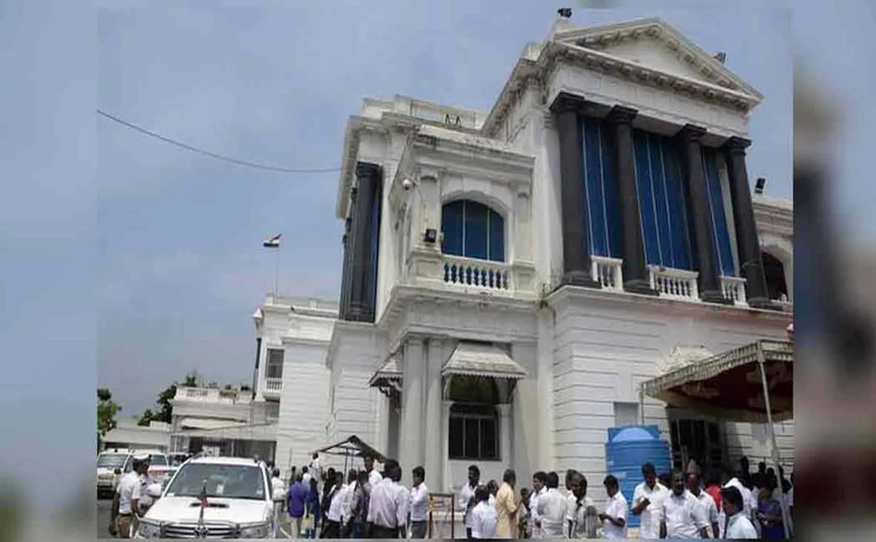 Alcohol at parties; Cancellation of special license; Tamil Nadu Government Notification