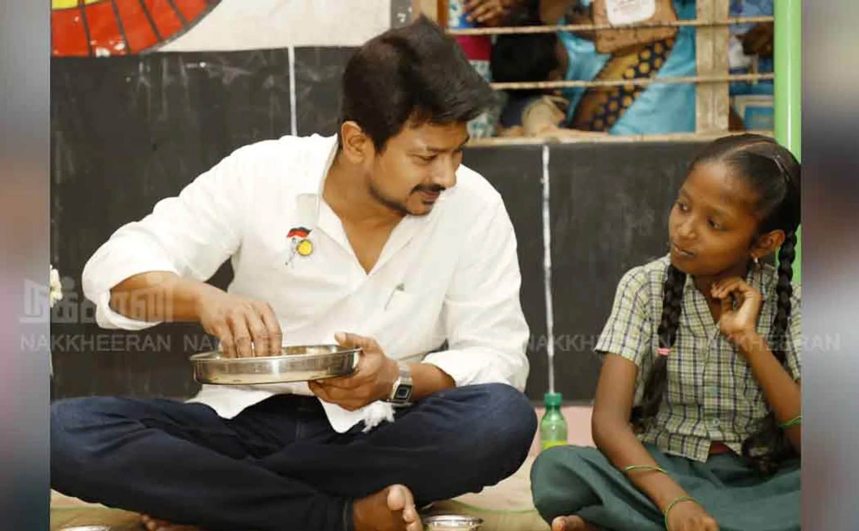minister udhayanidhi stalin inspection for school students breakfast scheme 