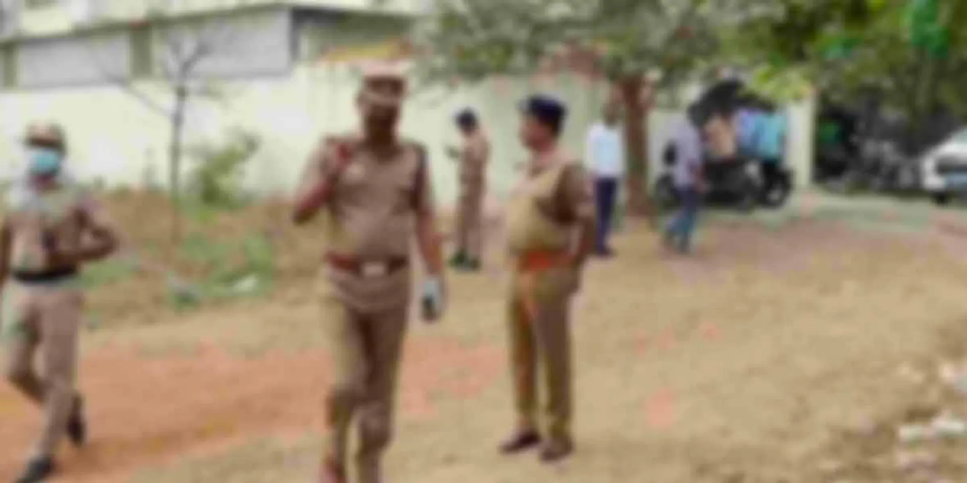 Mason beaten to  in front of Tasmac shop - Police net two