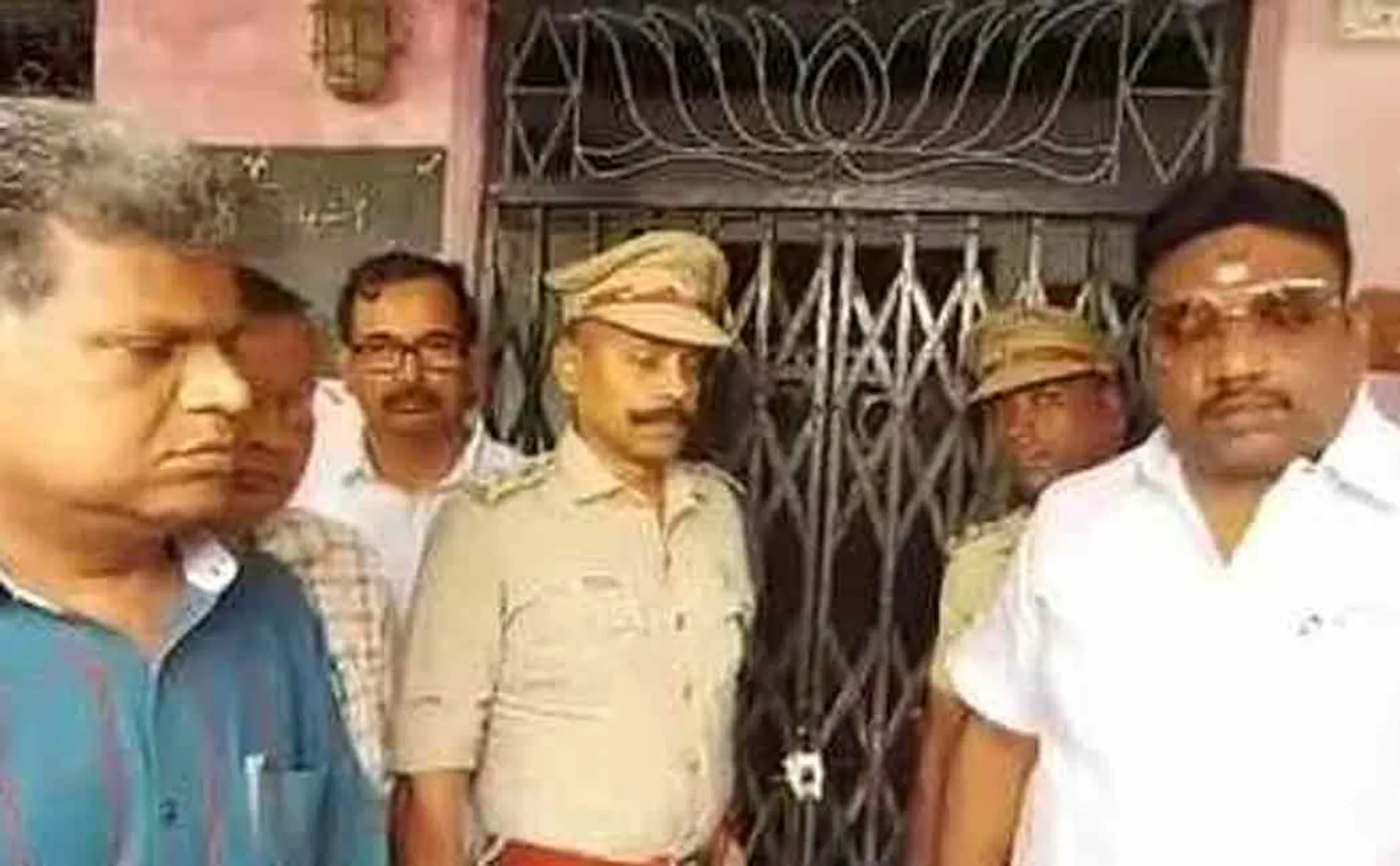Virudhacalam school has been sealed 