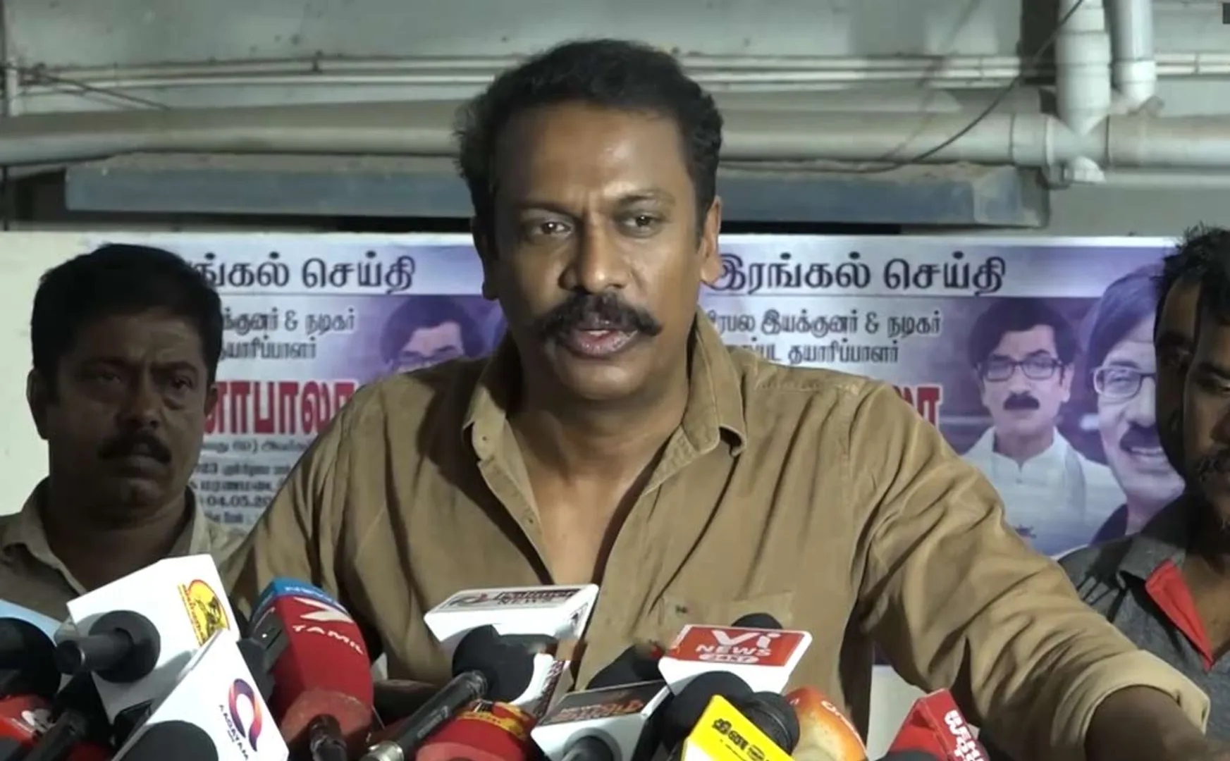 samuthirakani about manobala 