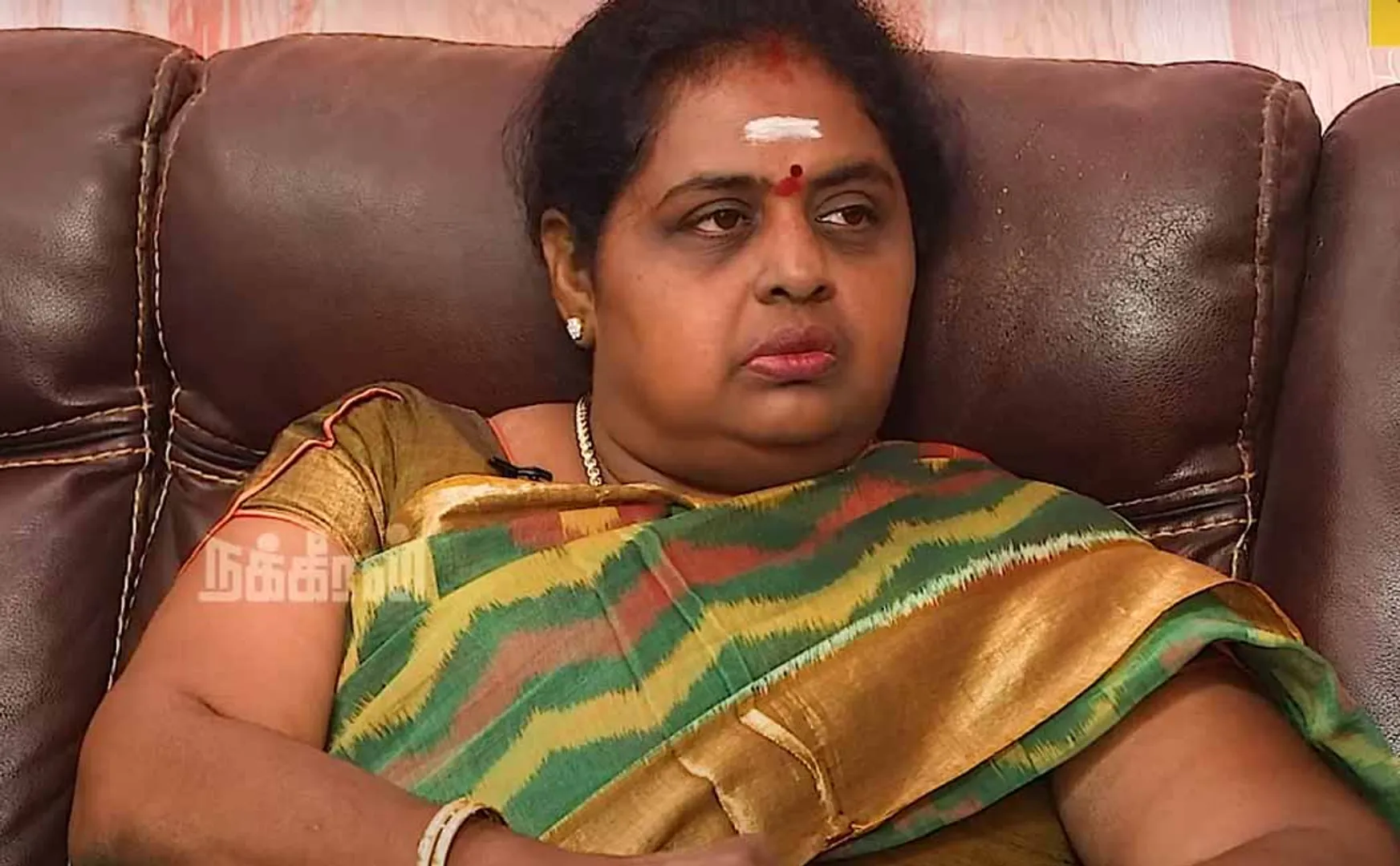 Detective Malathi's Investigation: 10