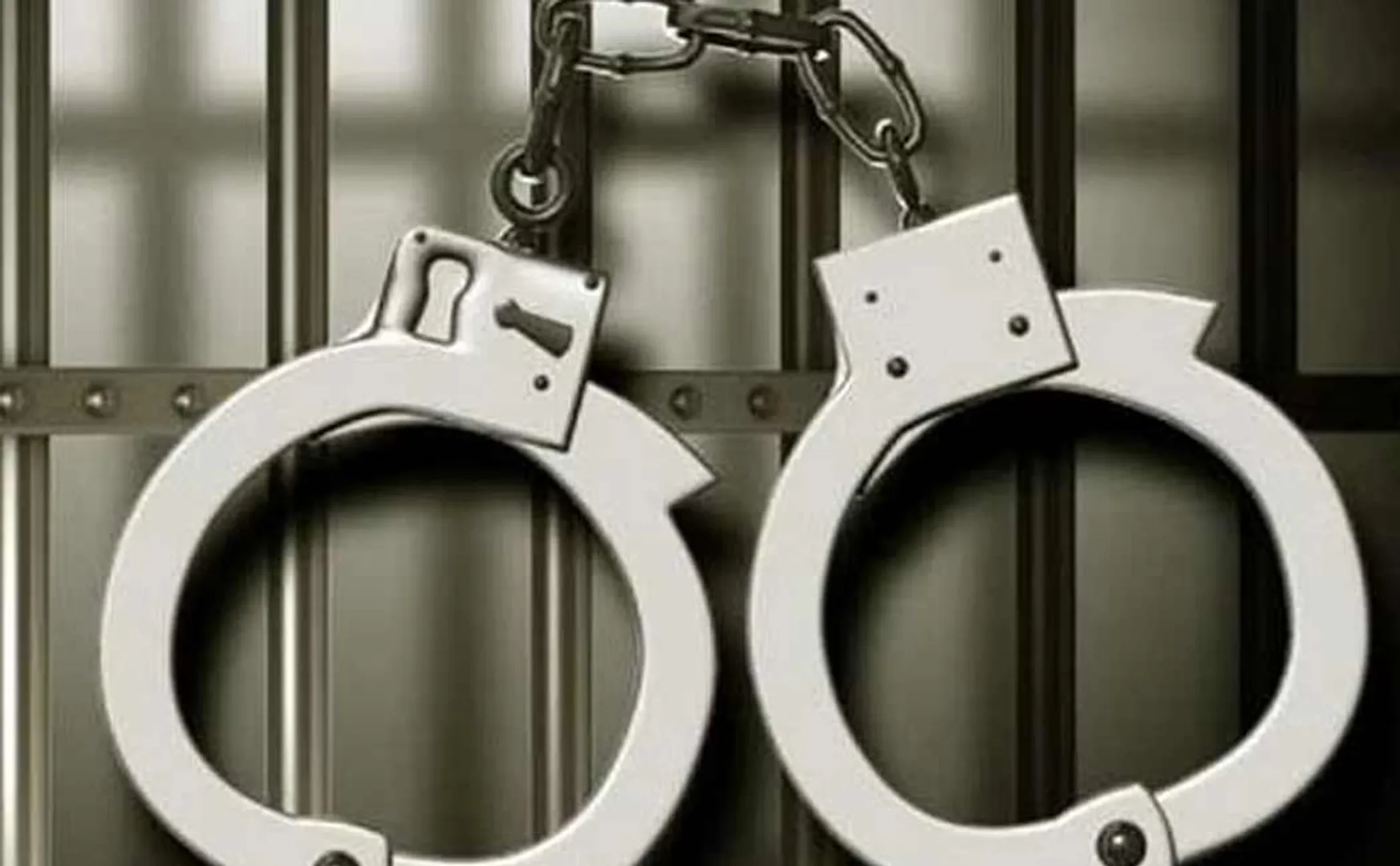 2 persons arrested for hoarding 850 kg of ration rice