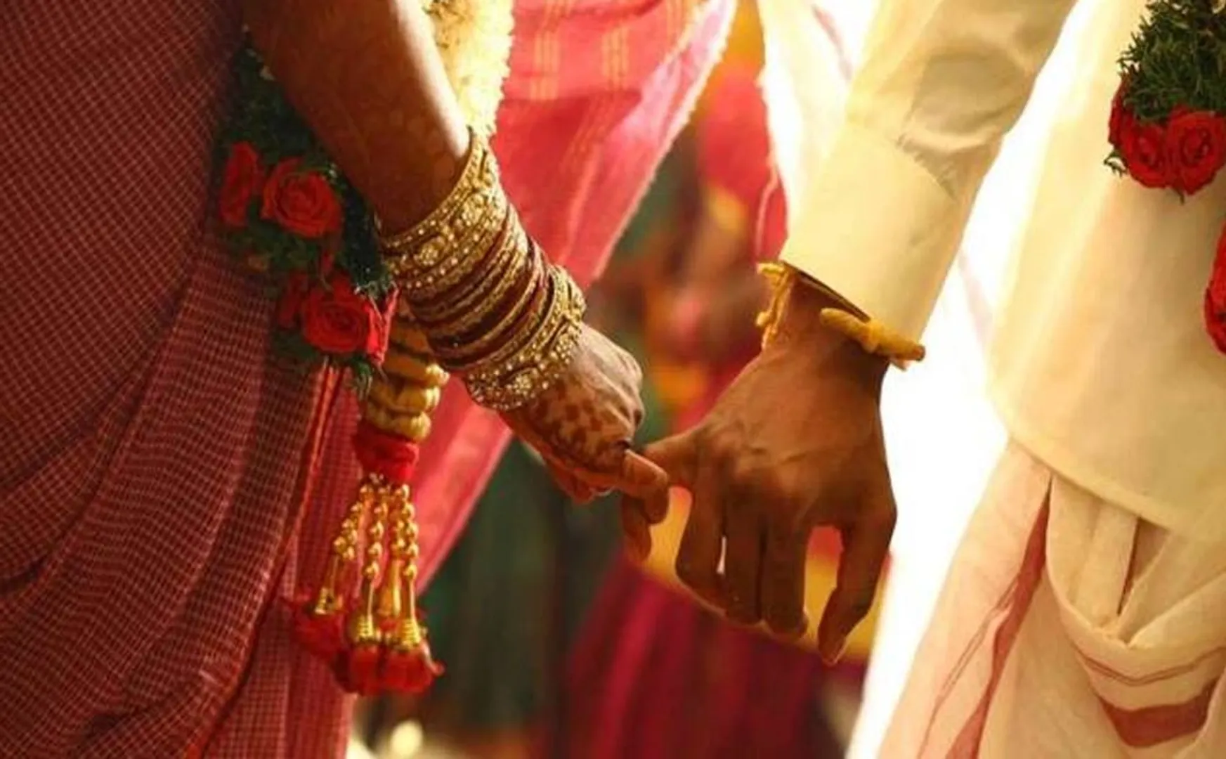 Groom passed away after consuming poison on wedding day, bride worried in hospital