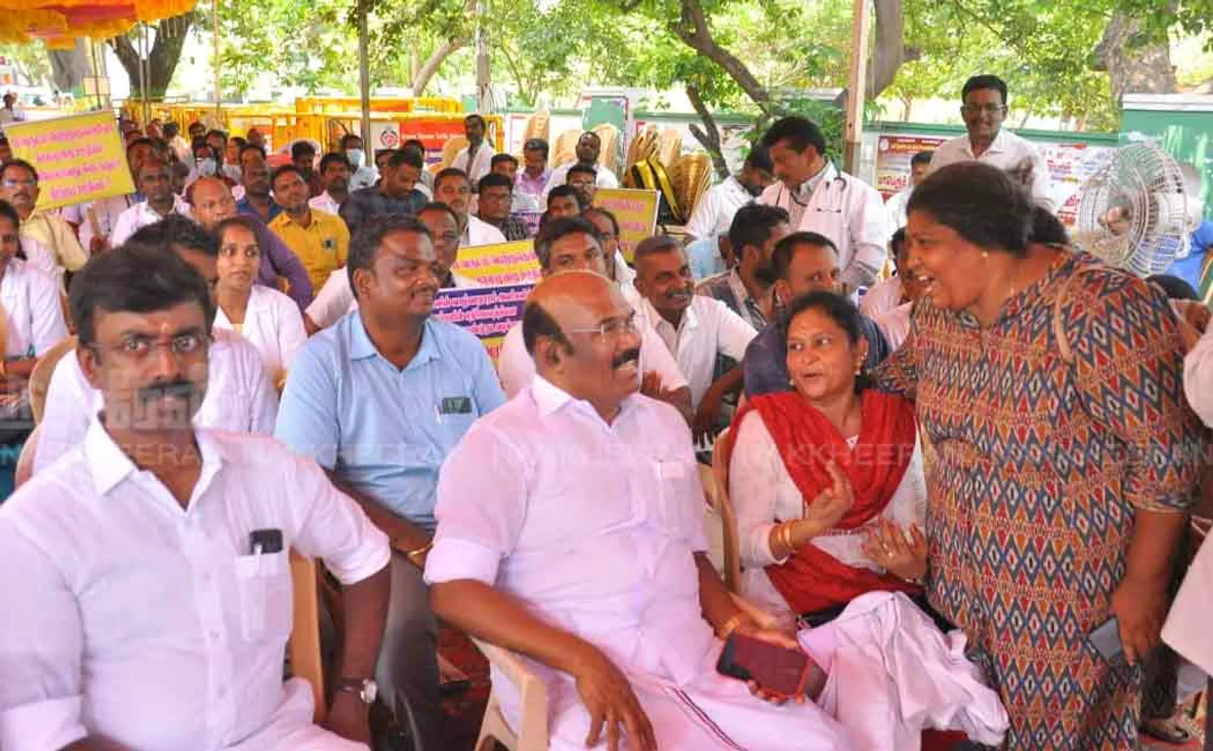 jayakumar supported temporary veterinary assistant surgeon 