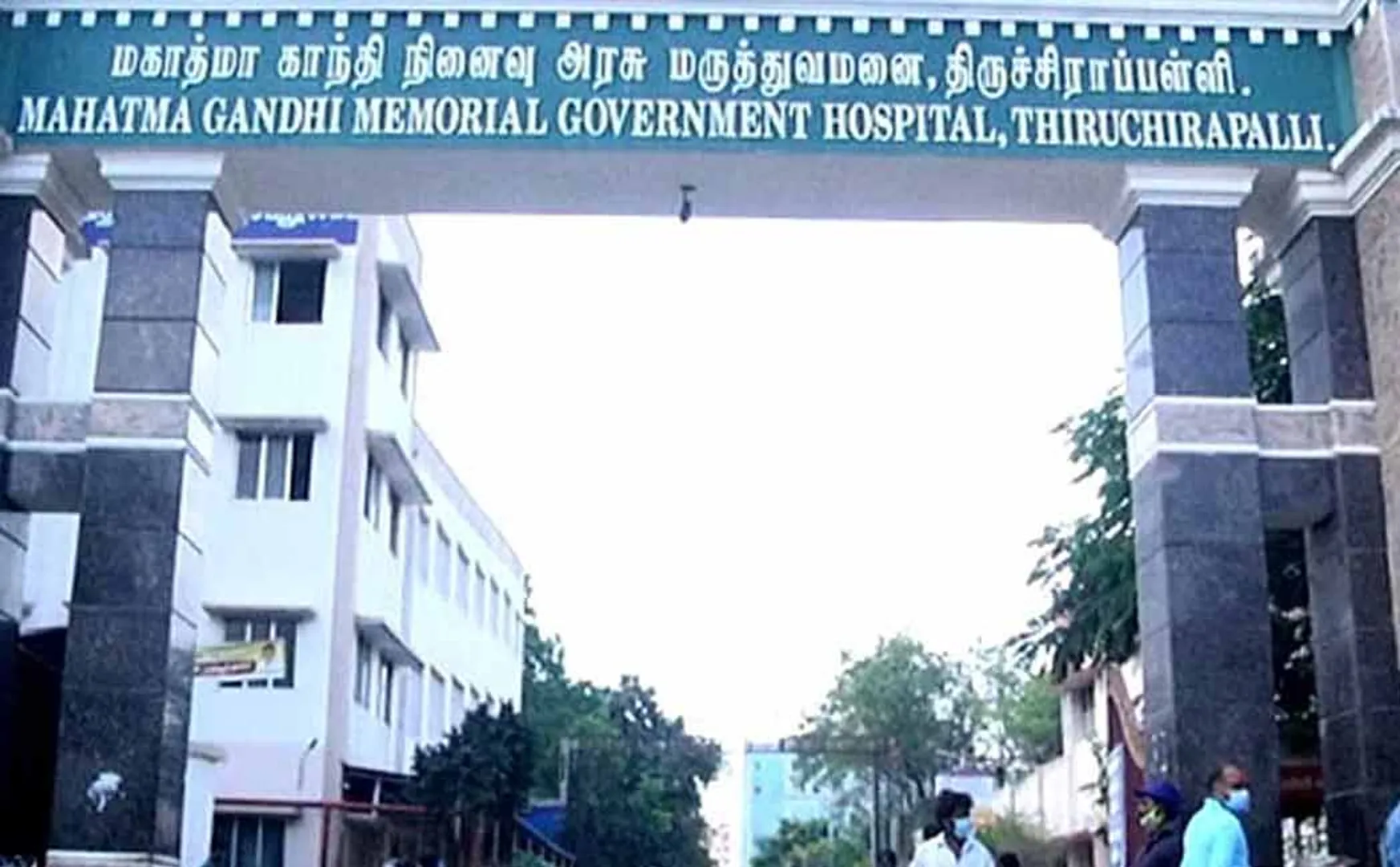  father attacked daughter at trichy