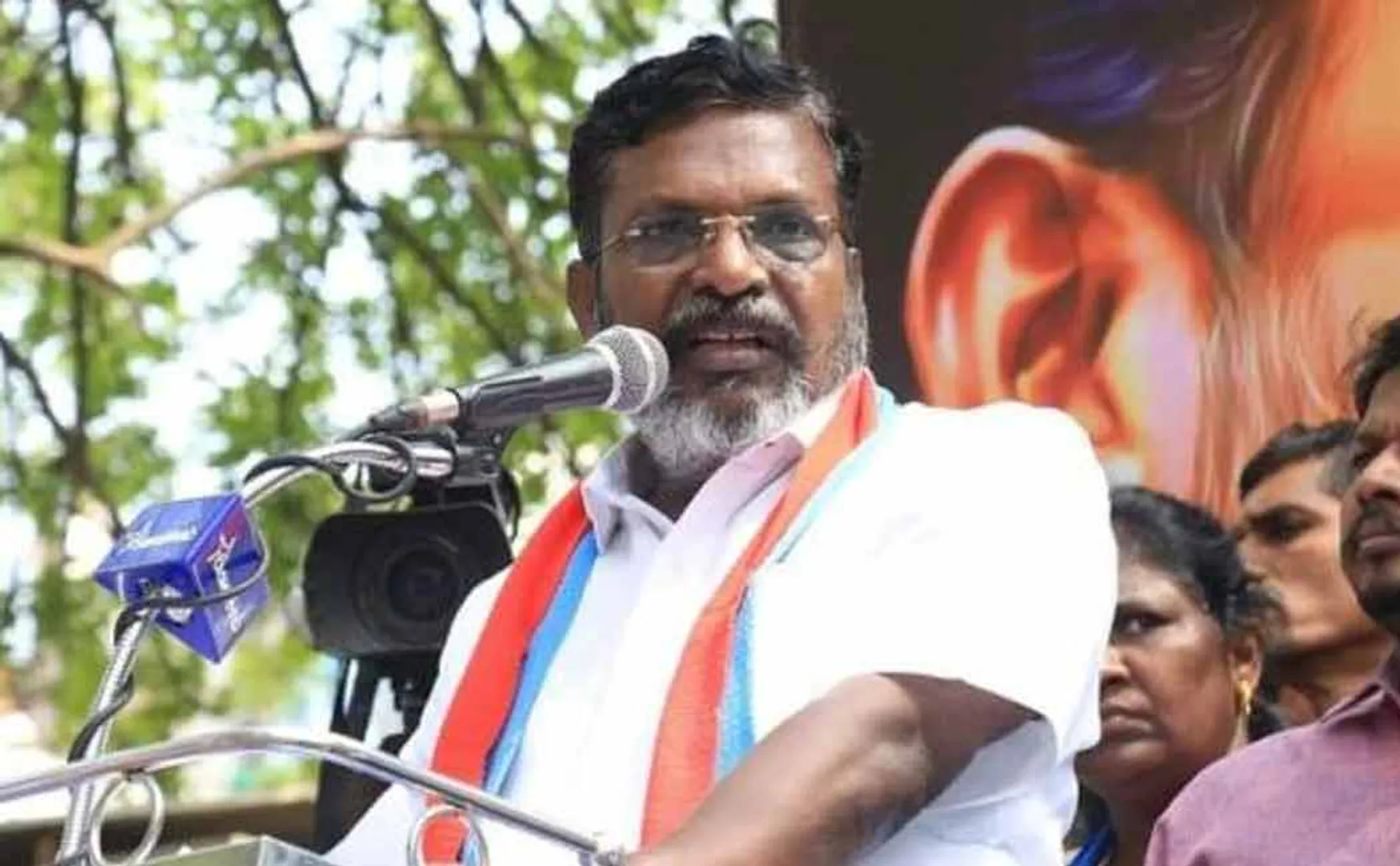 Thirumavalavan condemns the withdrawal of Rs 2000 notes