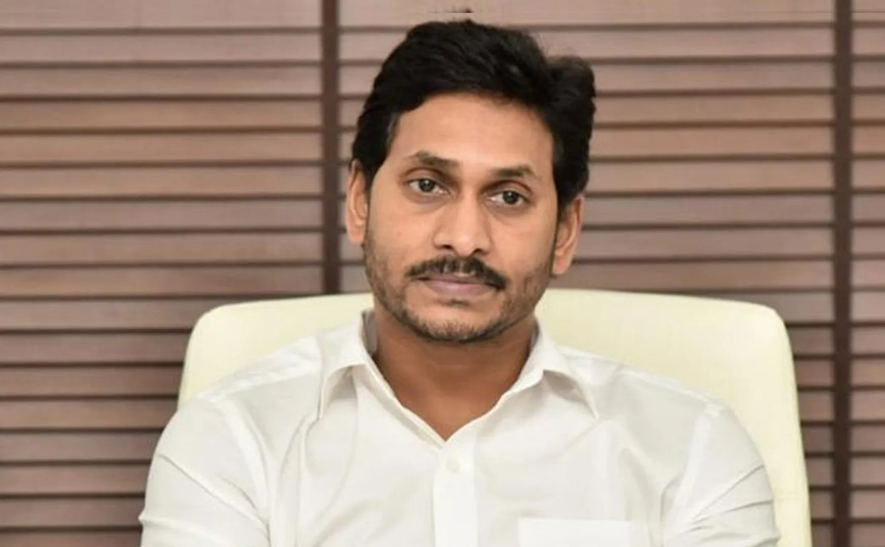 andhra cm jagan  mohan reddy condolences message about sarathbabu passed away 