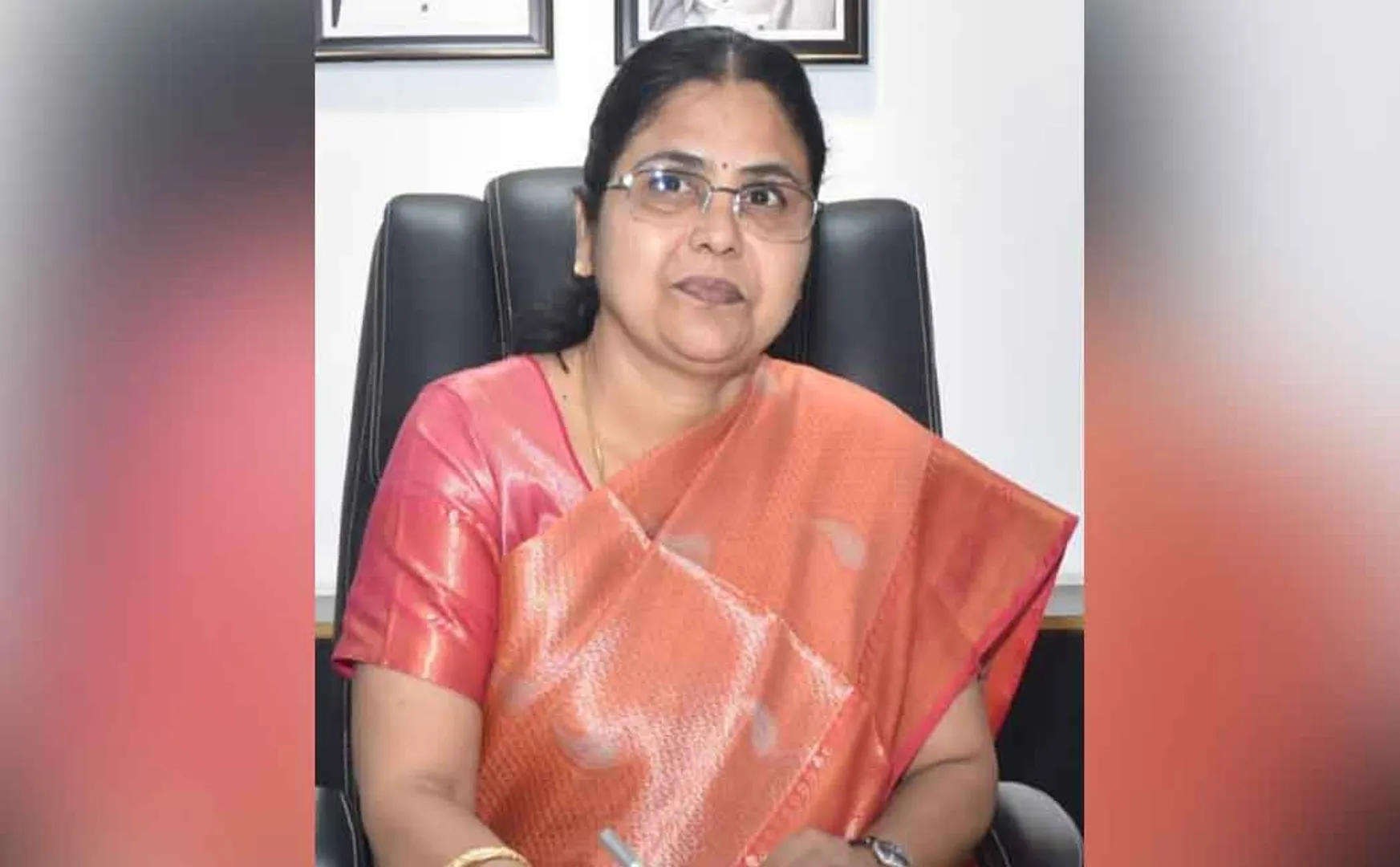 MGR Created Dindigul District; 4th female collector out of 28 collectors!