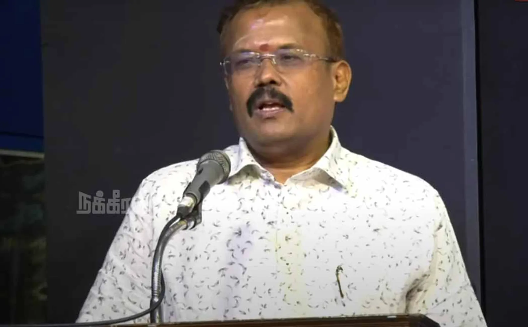 Jothidar Shelvi Spoke about Nakkheeran