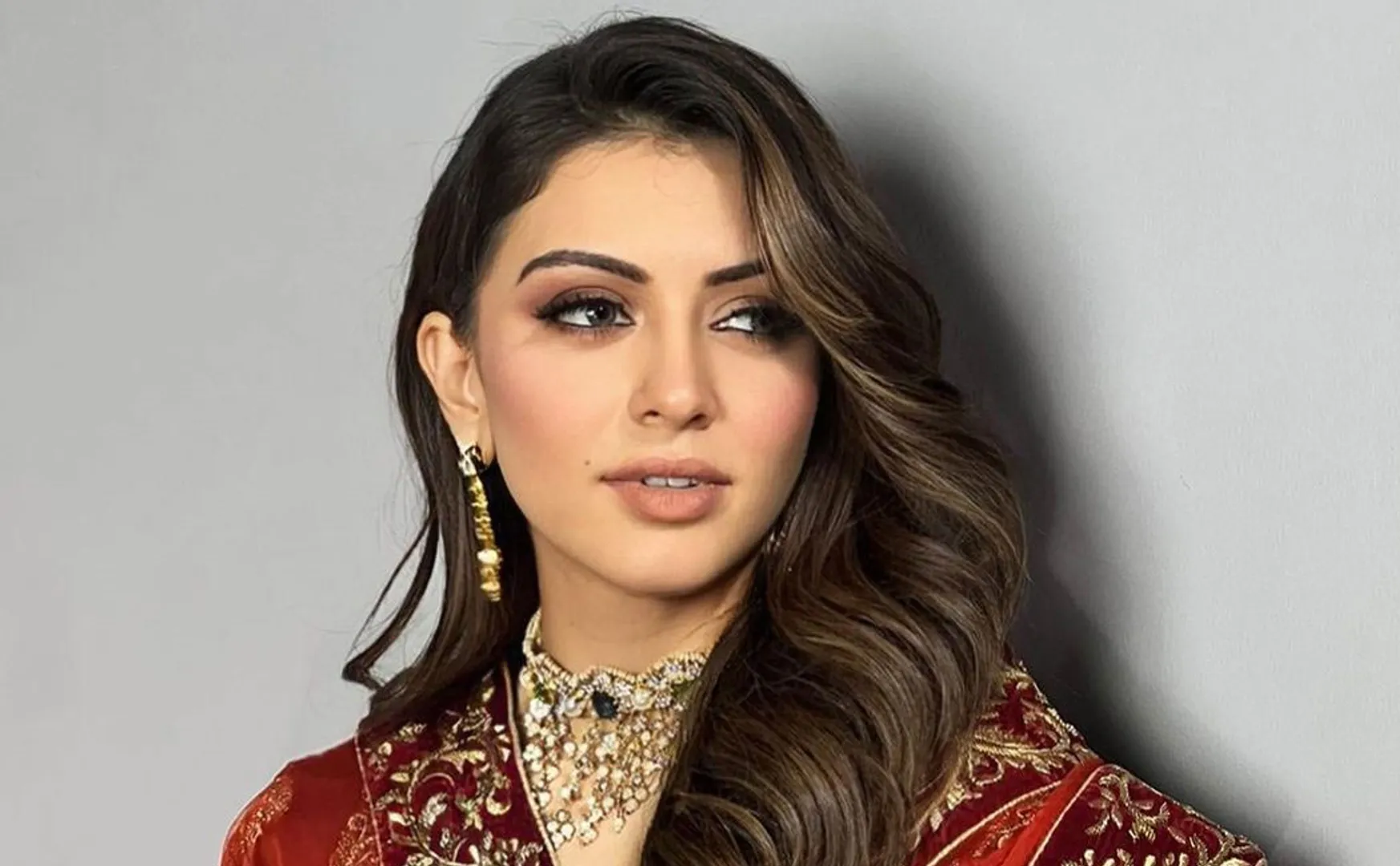 hansika react telugu hero dating news  