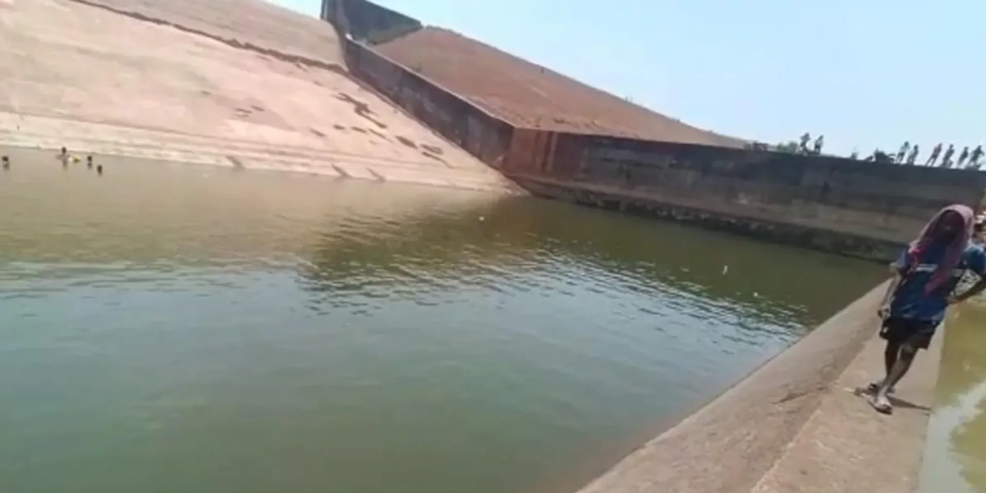 cell phone dropped in water; Government official who released all the water