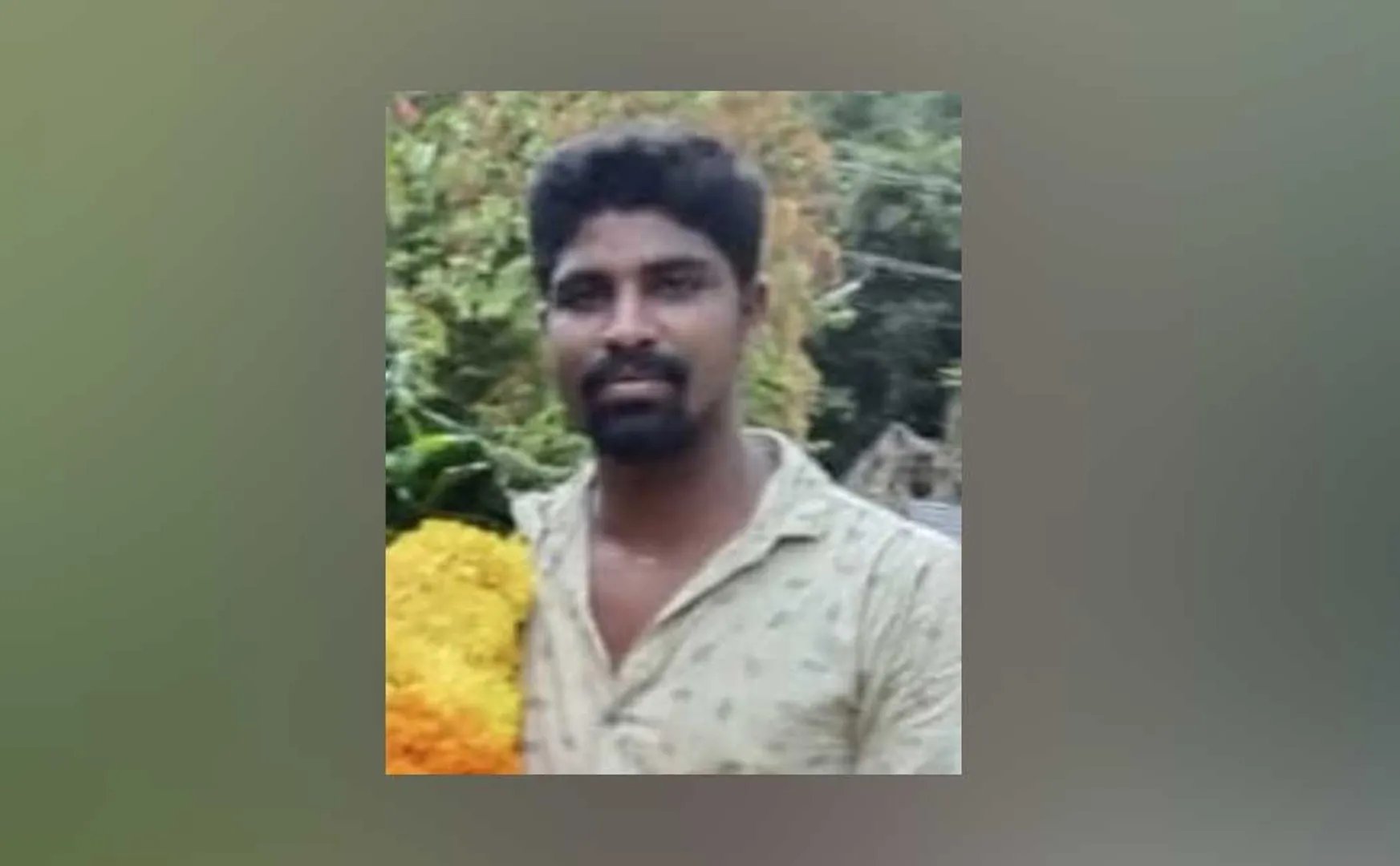  youth incident his friend because he did not return gold jewelry he had bought