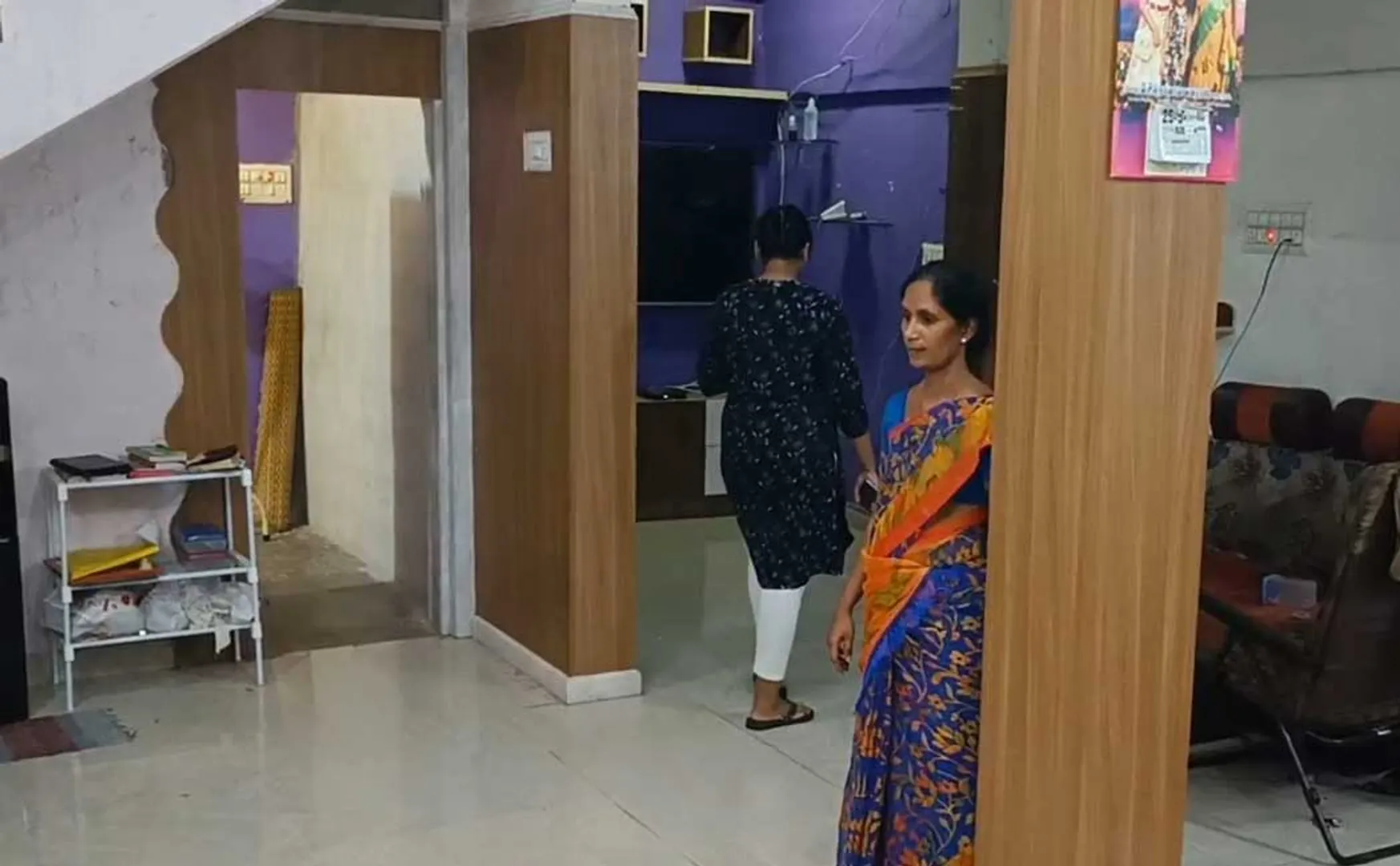 gang entered the Christian archbishop house by lying that it belonged to Income Tax