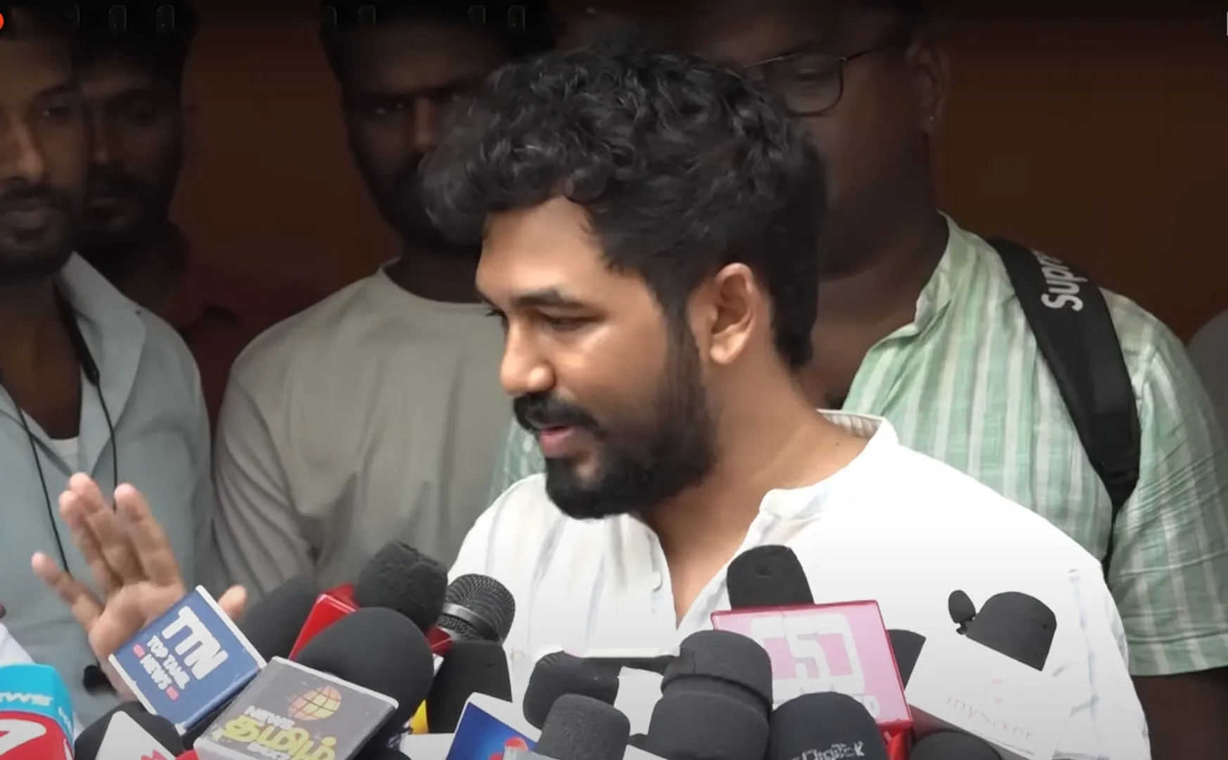 hiphop aadhi recent press meet 