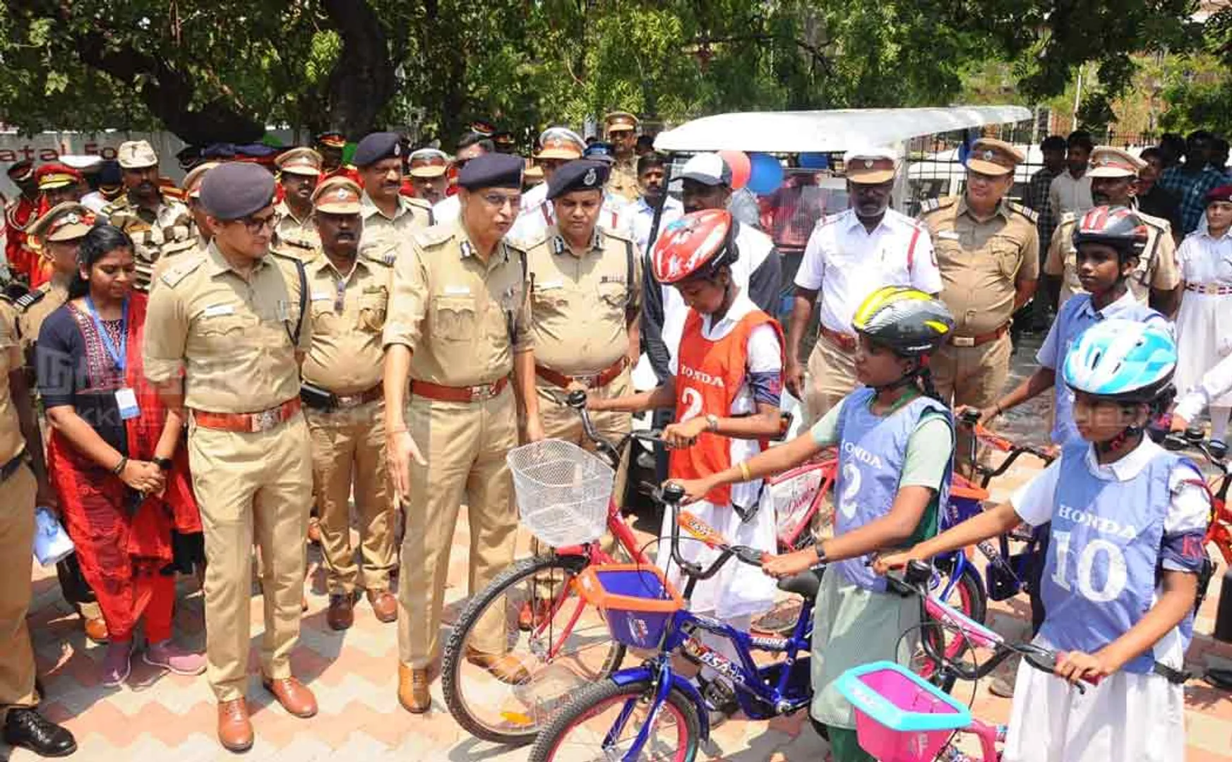 chennai traffic park police function chennai city commissioner shankar jiwal participated 