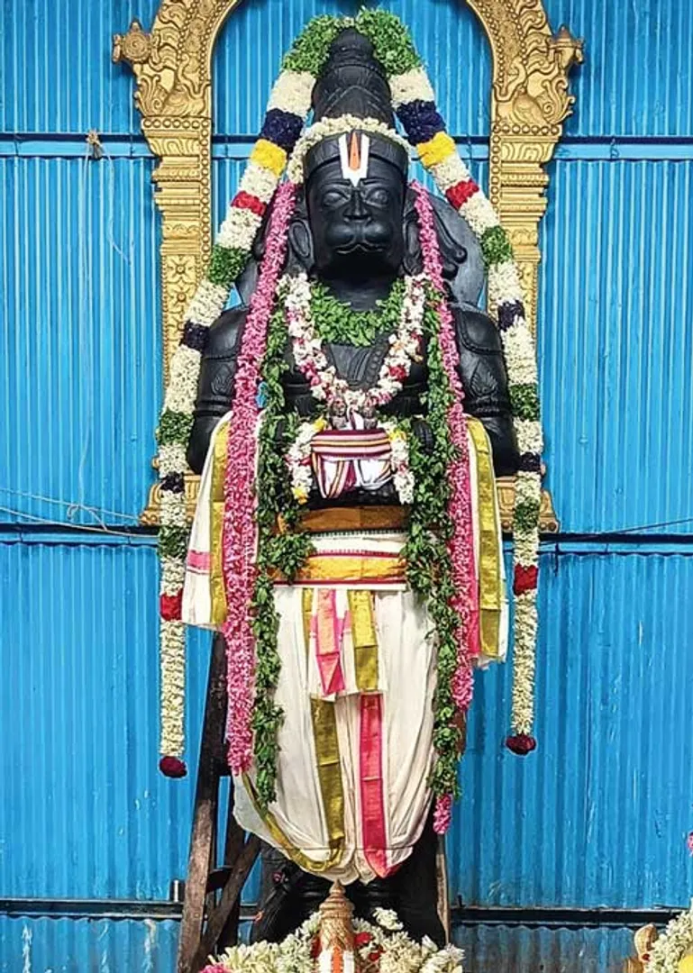 /idhalgal/om/ram-padambatta-mudalur-hanuman-temple-b-balajiganesh