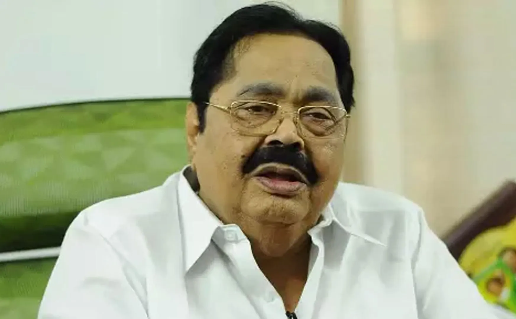 Minister Duraimurugan has said  there  no room for compromise regarding the Mekedatu Dam issue