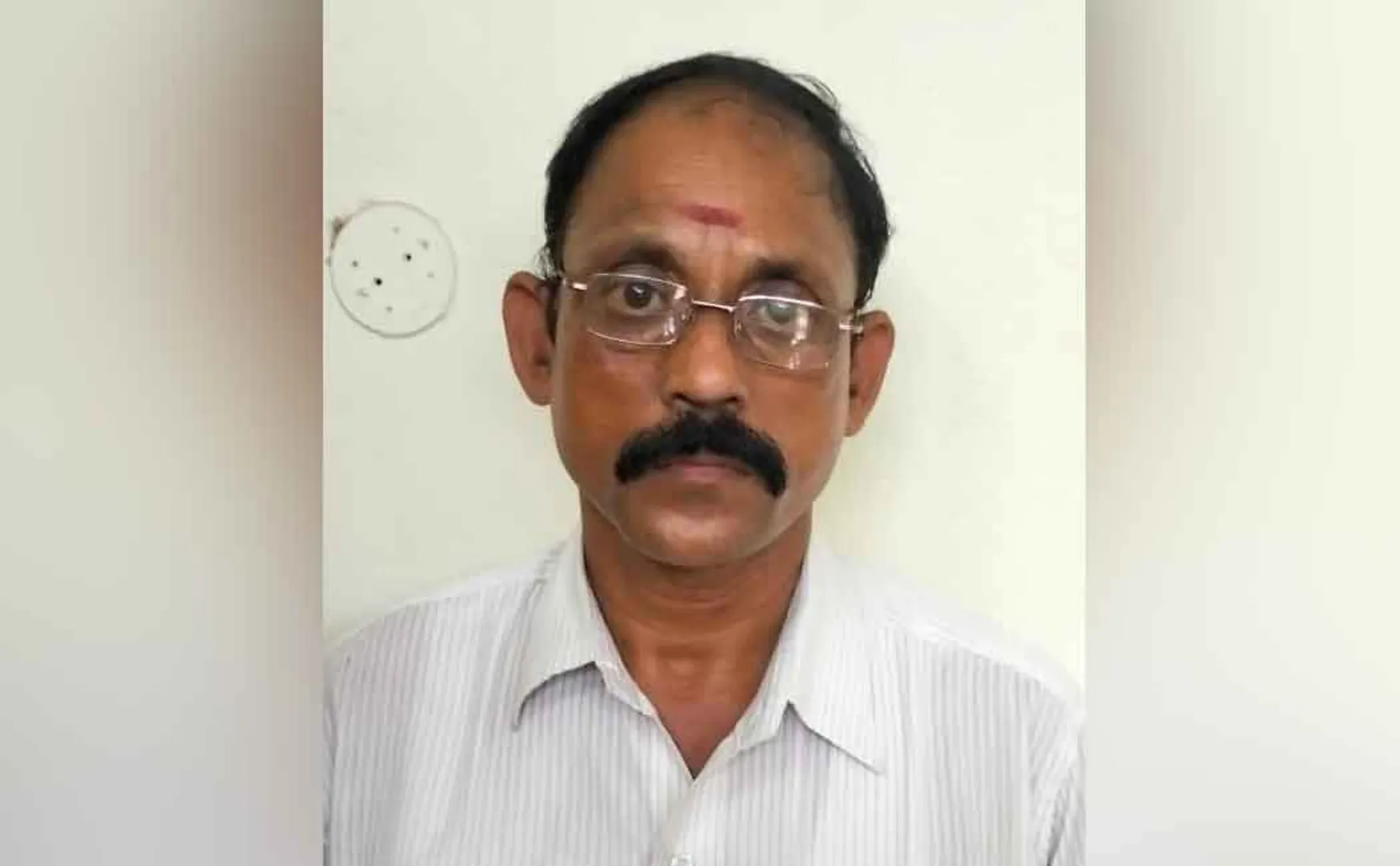 work in court; 5 lakh fraud court employee arrested!