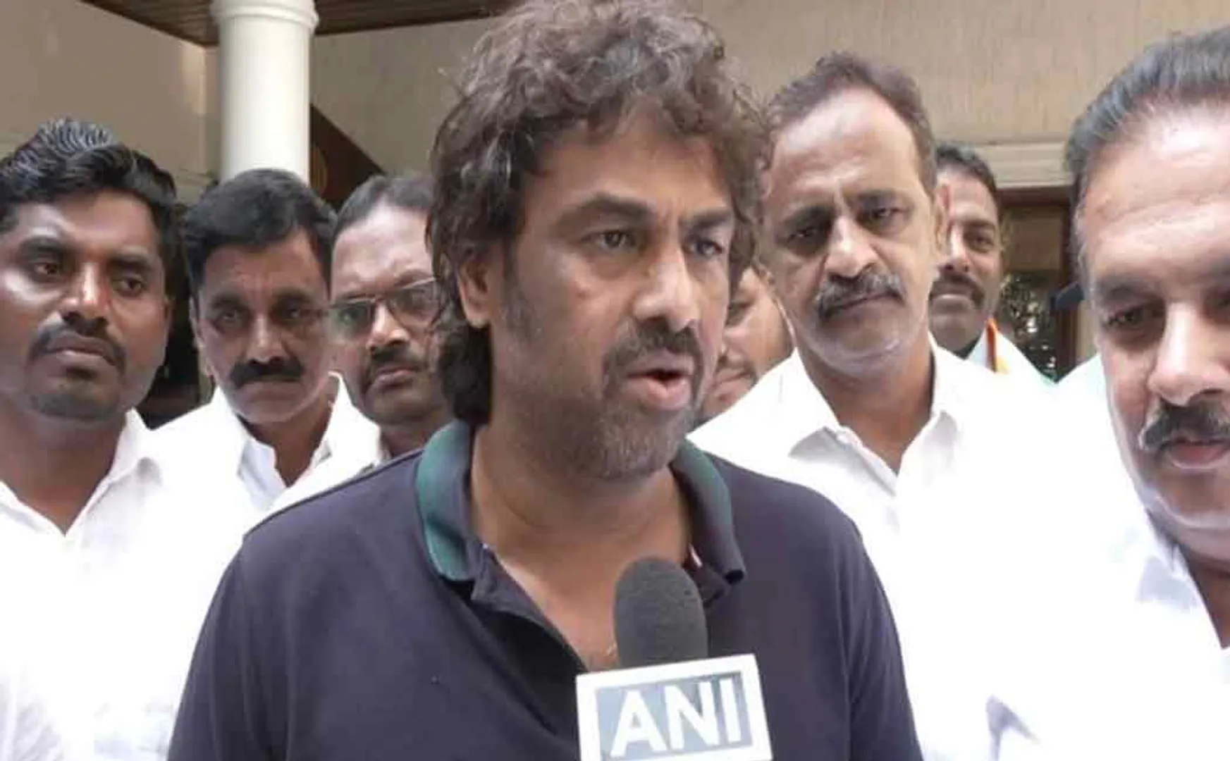 karnataka minister says rss founder lesson deleted