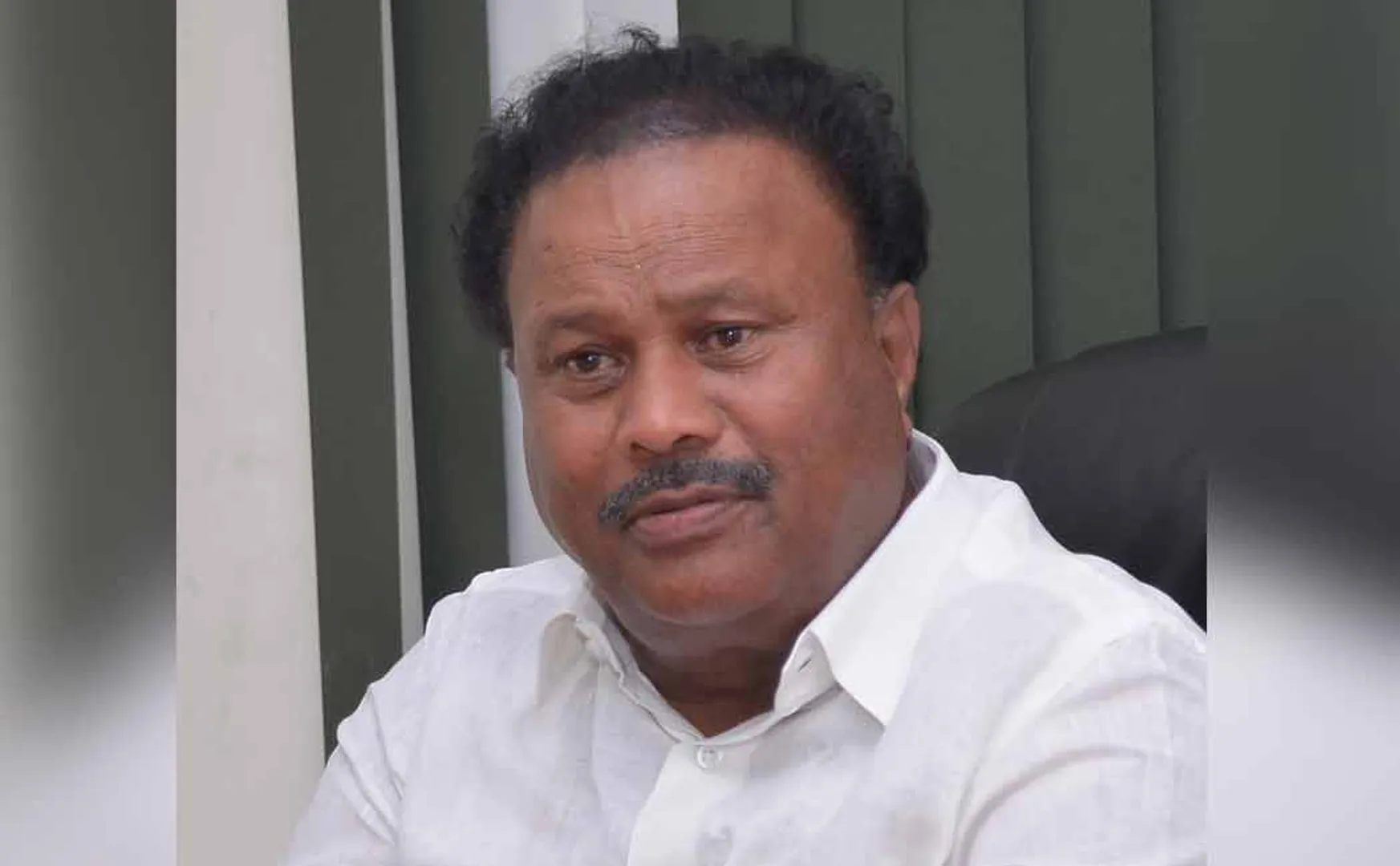 AIADMK will win all 40 constituencies in parliamentary election says Dindigul Srinivasan
