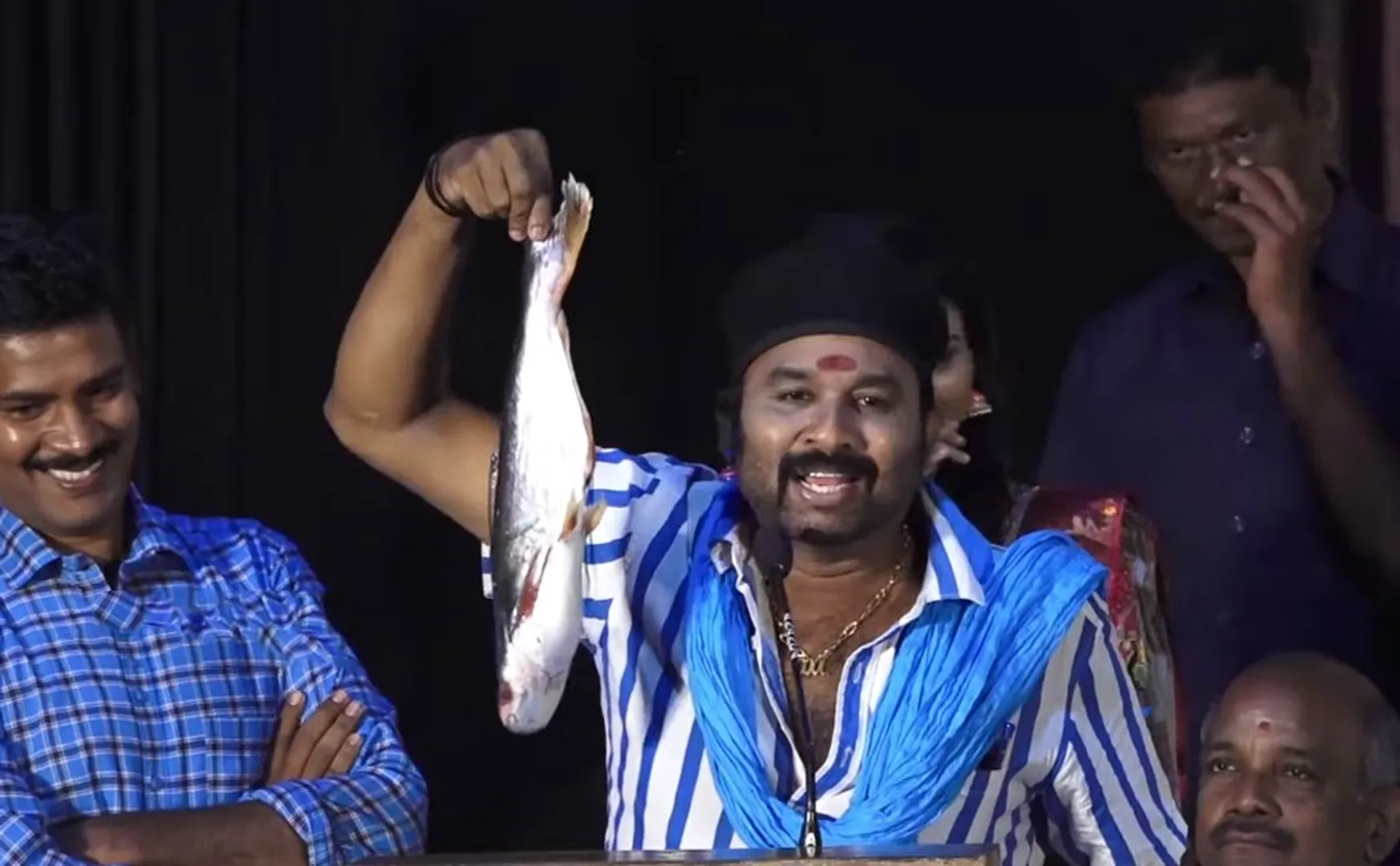 cool suresh in kasimedu gate movie function 