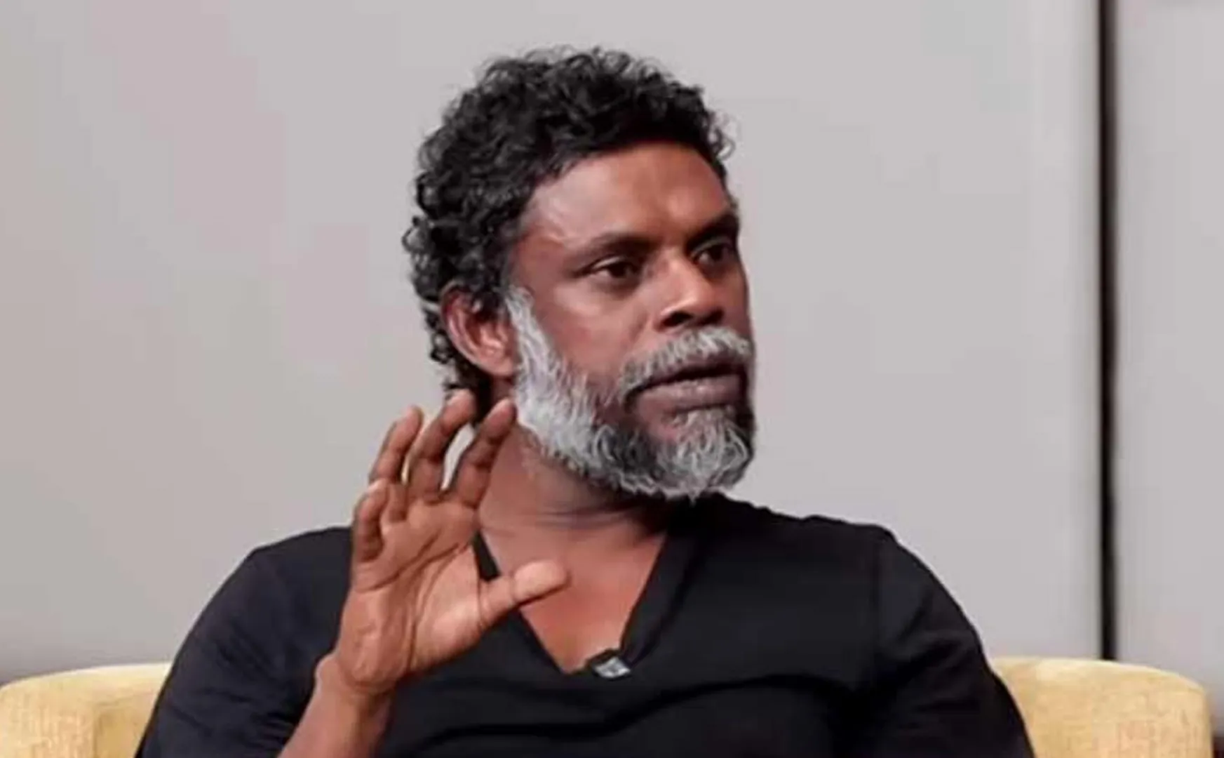 vinayakan flight co passengers issue 