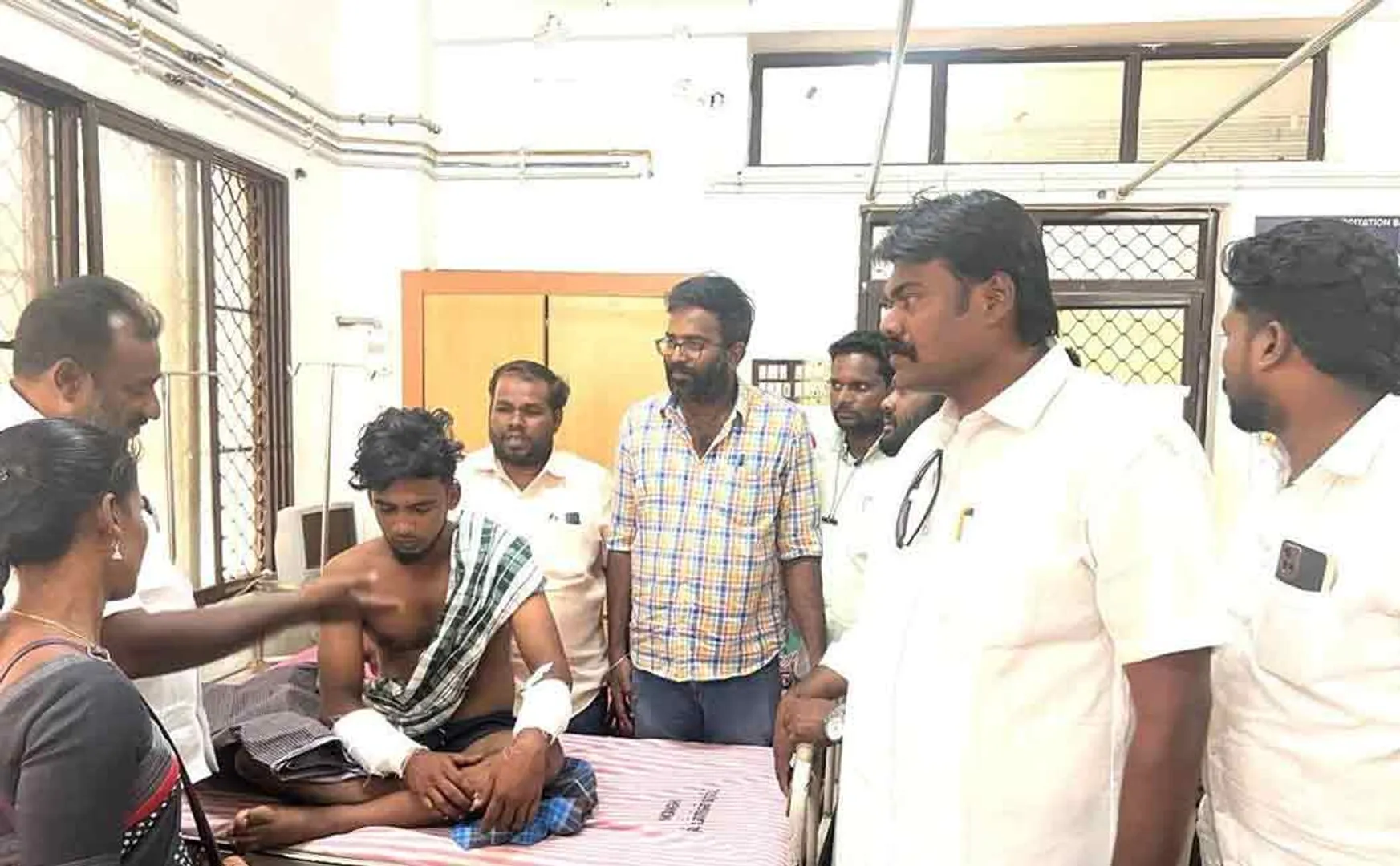 trichy ariyamangalam dyfi branch secretary incident bjp executive involved
