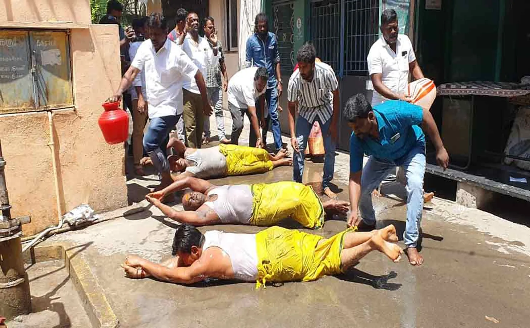 karur dmk executive pray for senthil balaji cure treatment