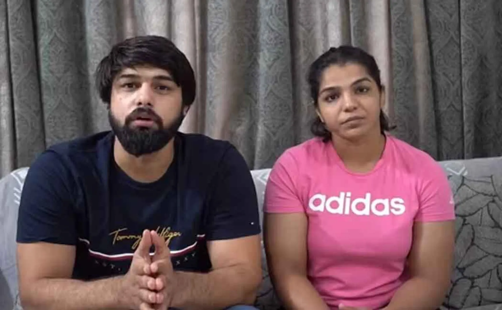 “He is using our struggle for his selfish interests” – Sakshi Malik