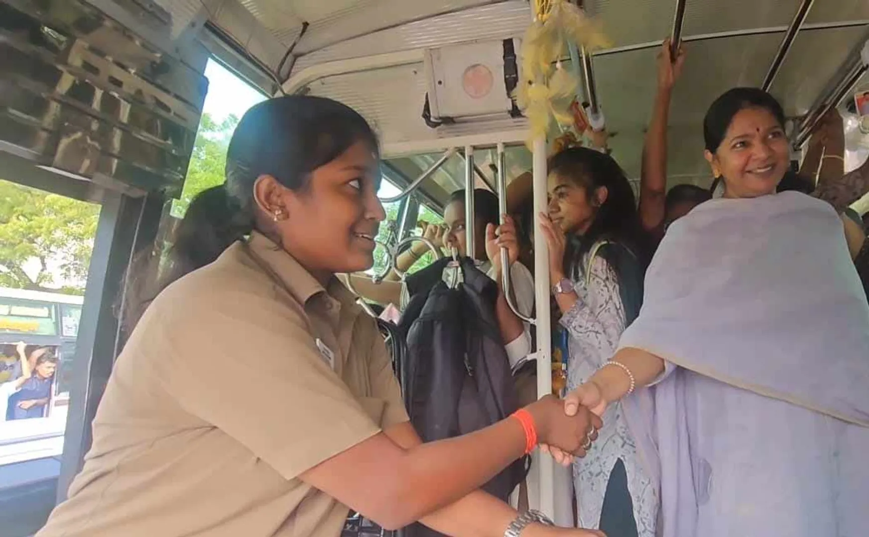 coimbatore woman bus driver kanimozhi mp gift watch