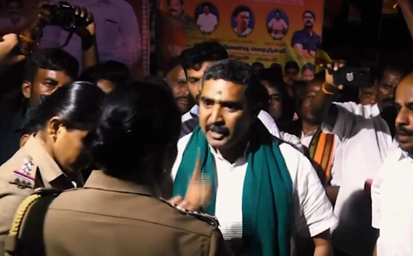   video of BJP threatening a woman police officer is going viral
