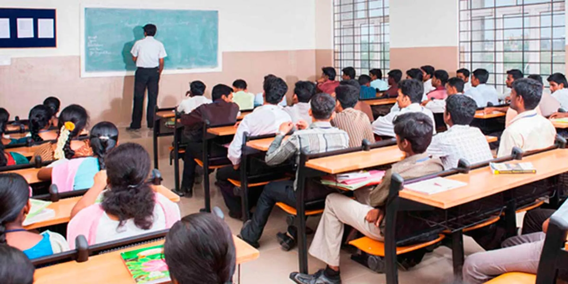  Appointment of 5,699 Honorary Lecturers in Government Colleges; 20 thousand rupees bonus