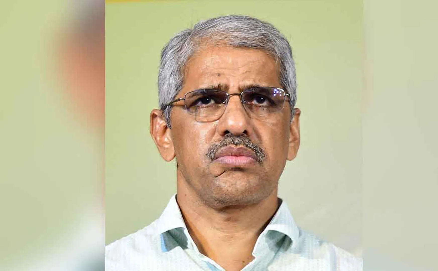 Kanchipuram To Chief Secretary! Who is this Sivdas Meena?
