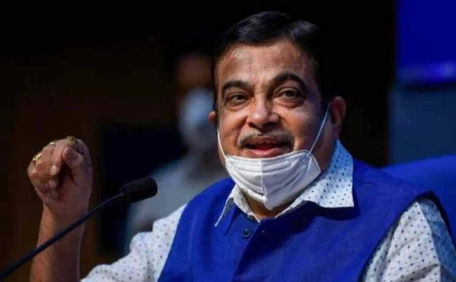 Petrol price should be reduced to Rs 15 says Union Minister Nitin Gadkari