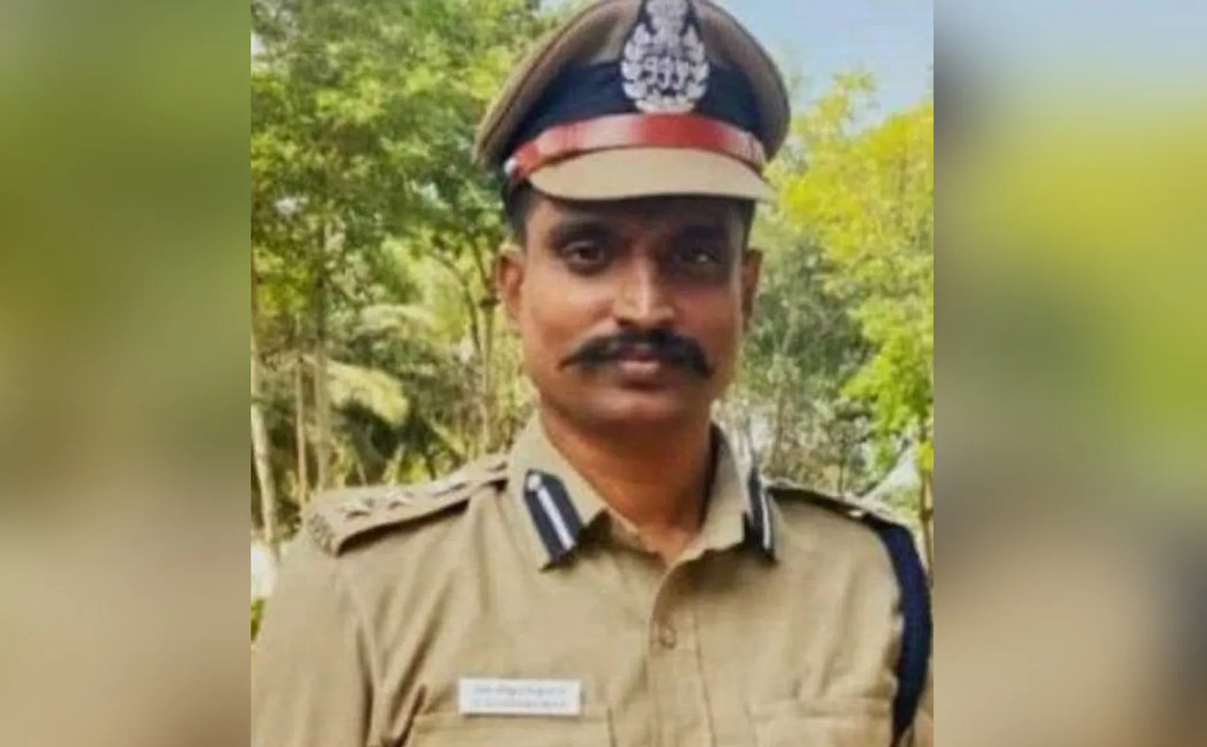 B.R. Pandian condoles the demise of DIG Vijayakumar