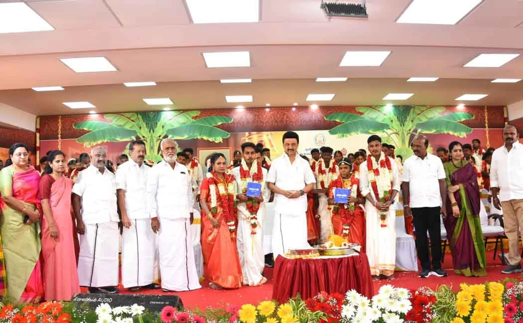 34 couples get married by Hindu Religious Charities Department  