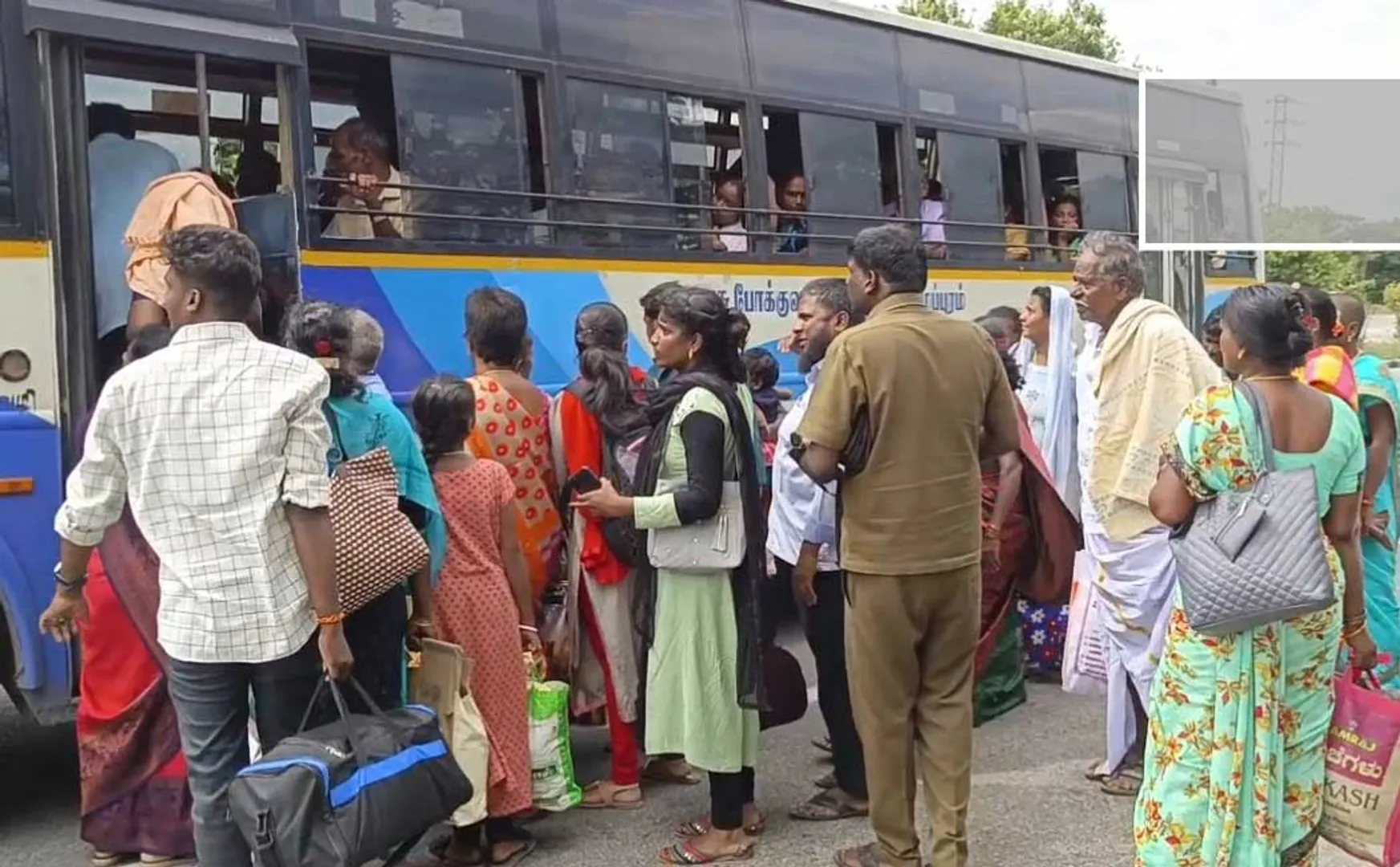 driver fell unconscious while driving the bus on the national highway