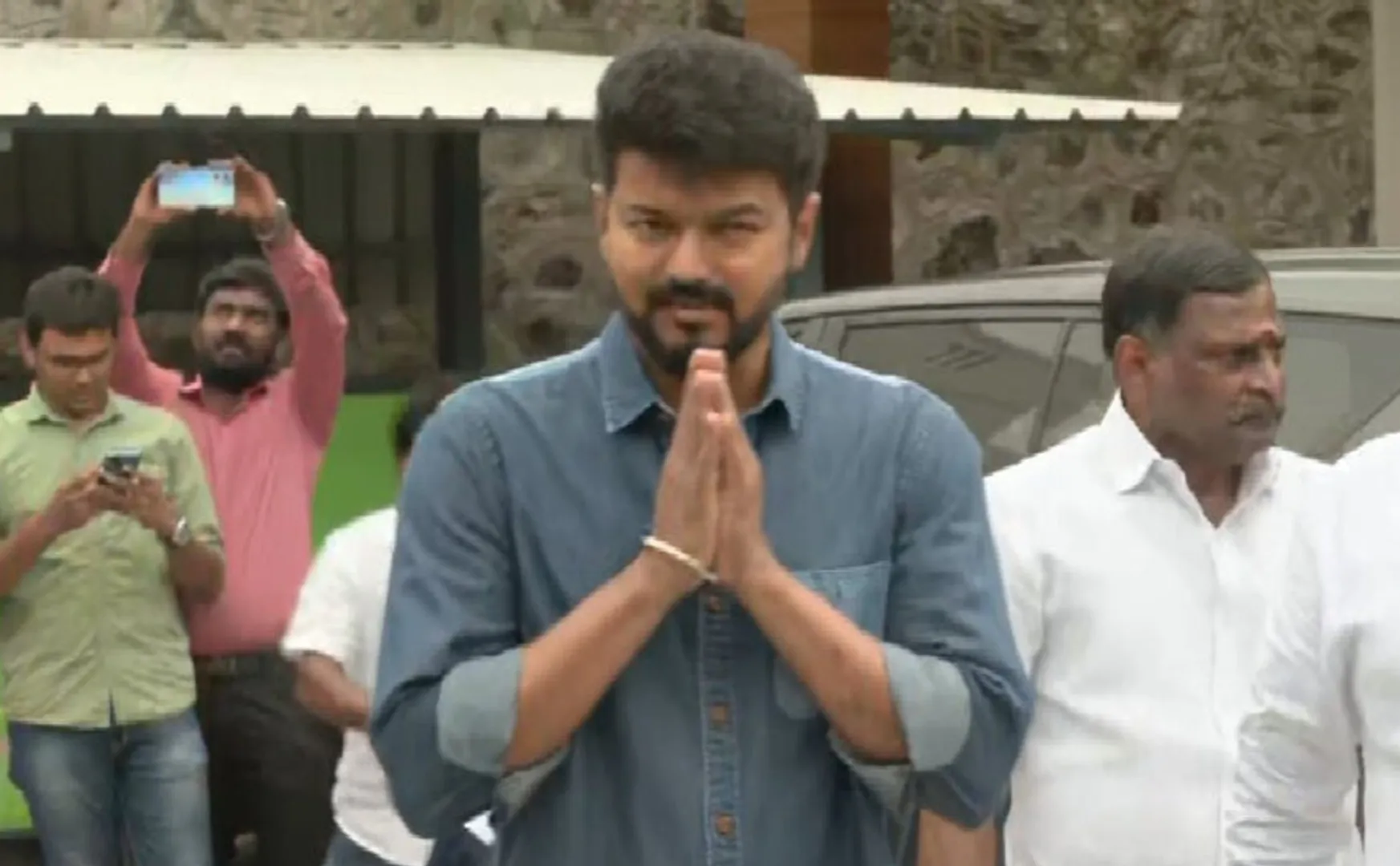 vijay fans meet 