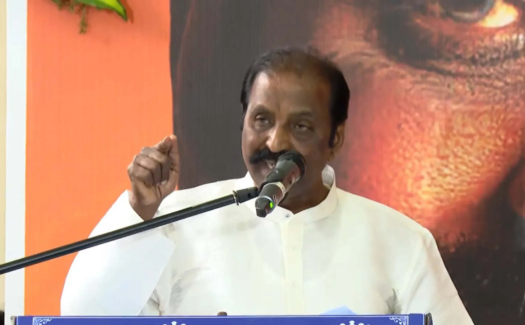 vairamuthu about tamil 