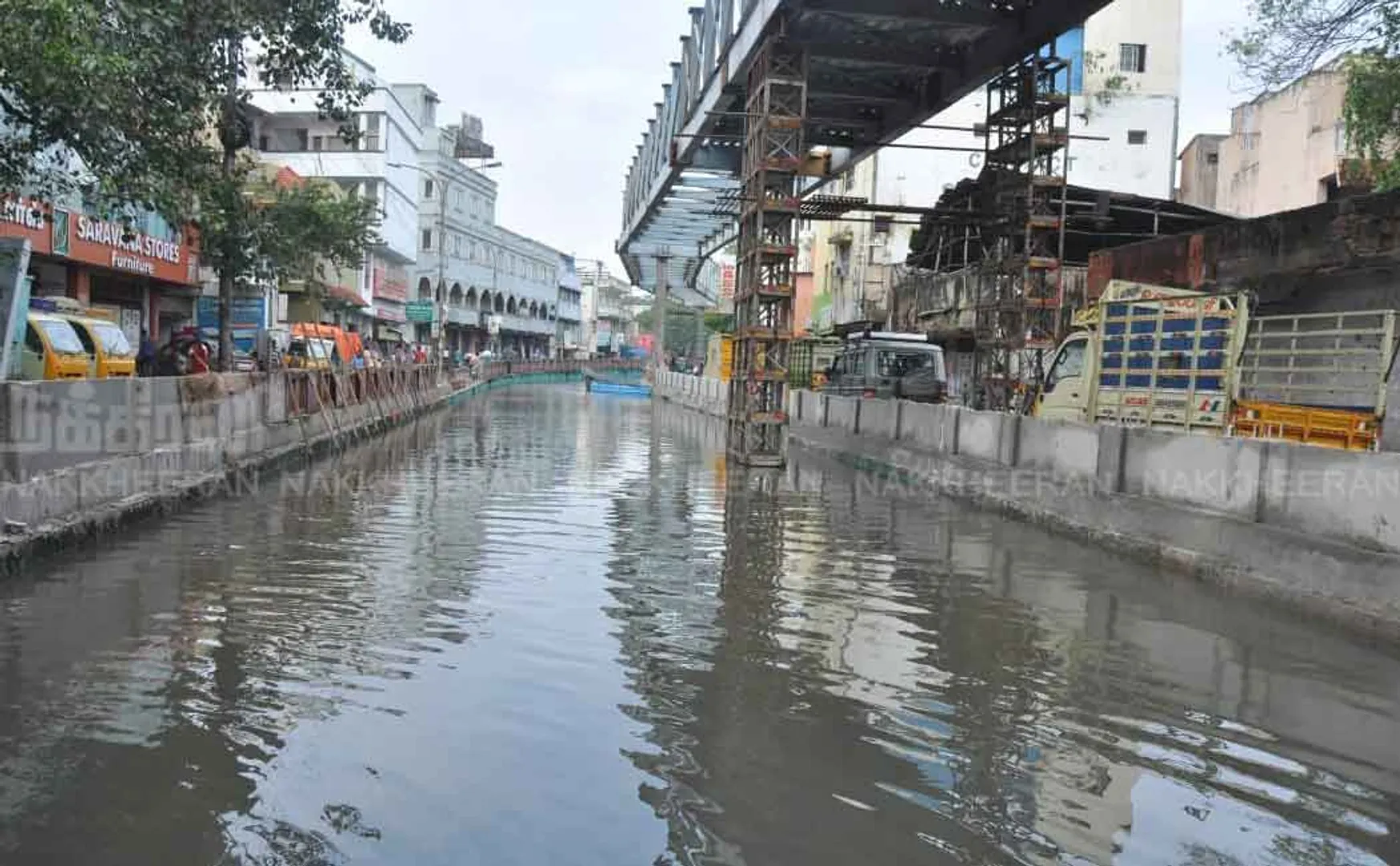 Early morning rain in Chennai  Airline services affected