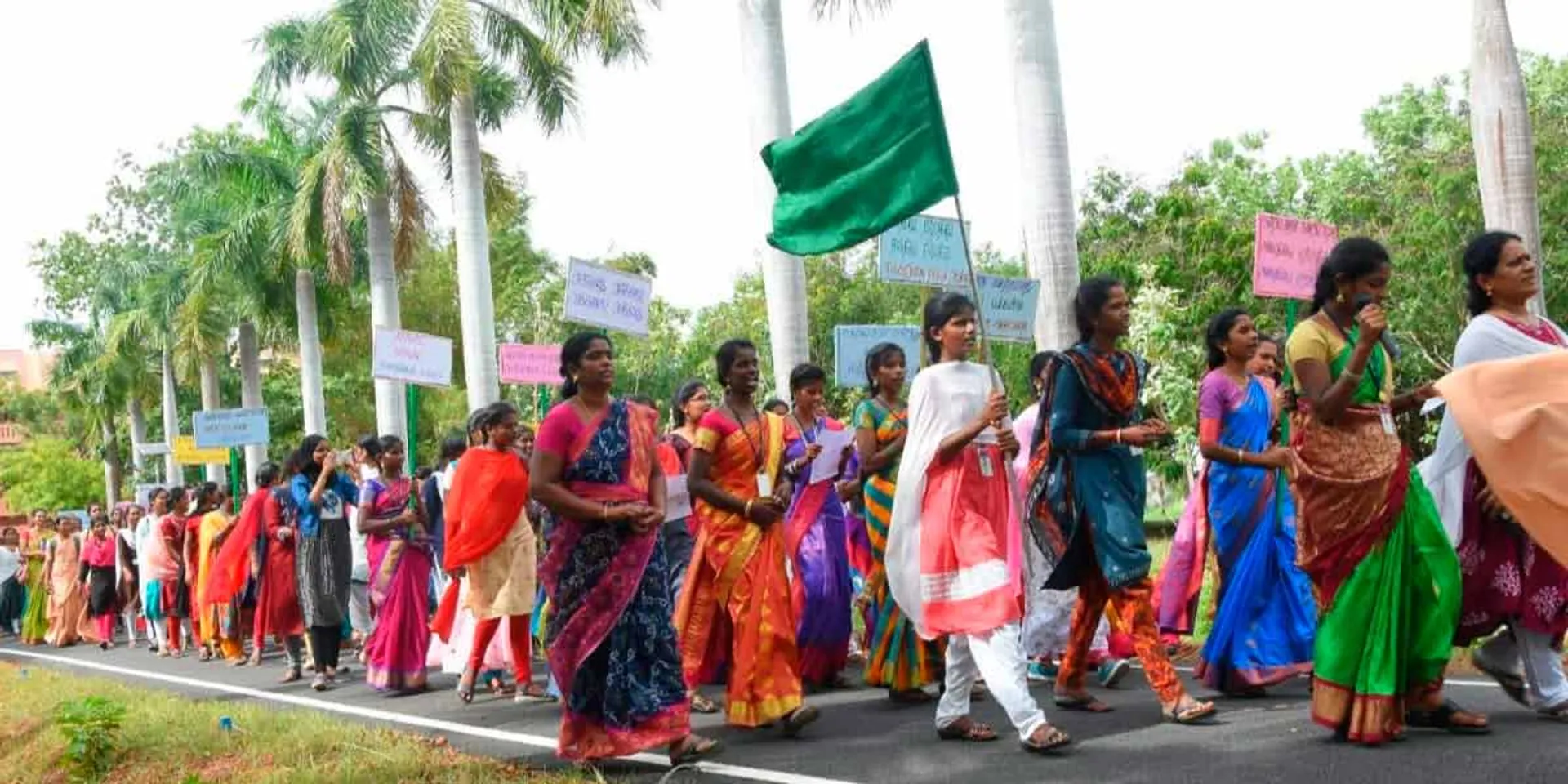  Manipur brutality; College students who went on strike