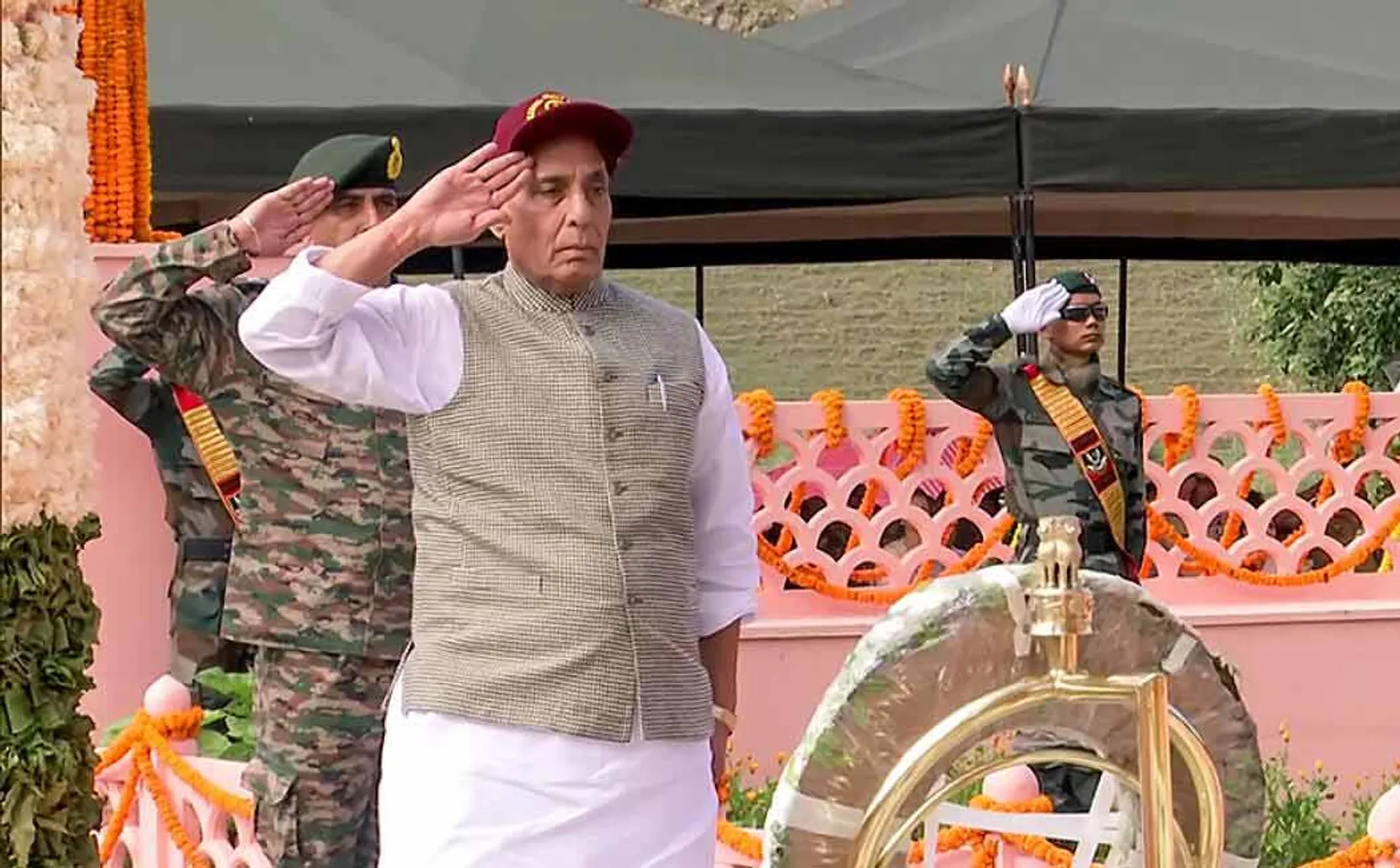 rajnath singh said In case of war people country should be ready to stand 