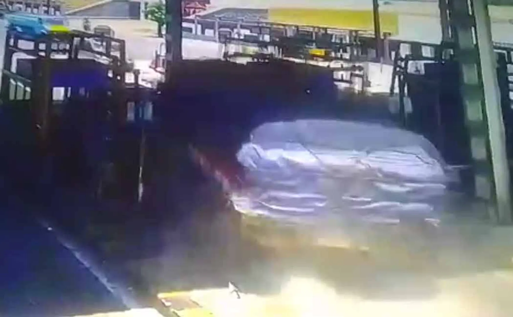 Accident near Madurai toll plaza
